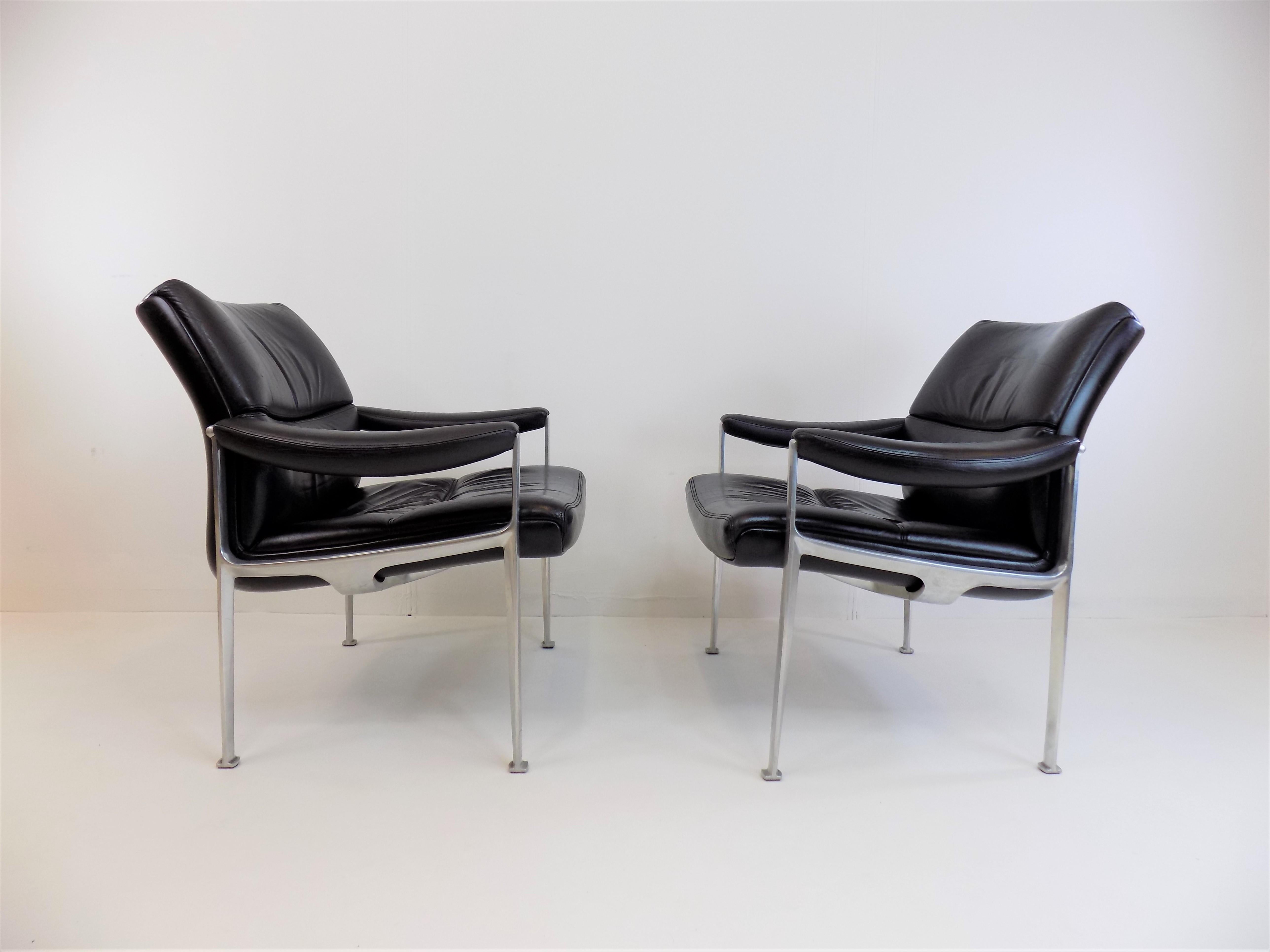 Set of 2 Röder Söhne Leather Lounge Chairs by Miller Borgsen 4