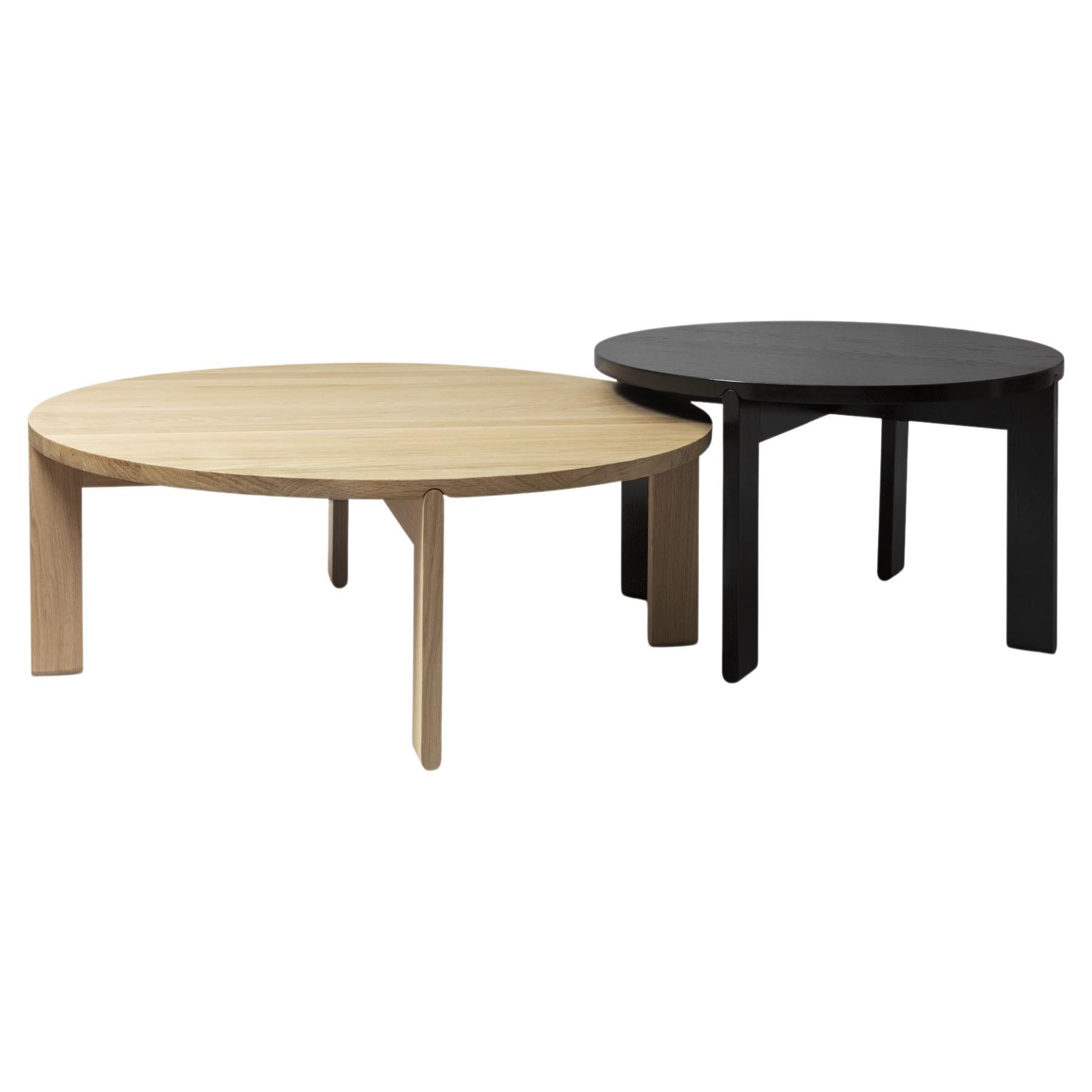 Ensemble de 2 tables basses rondes par Storängen Design