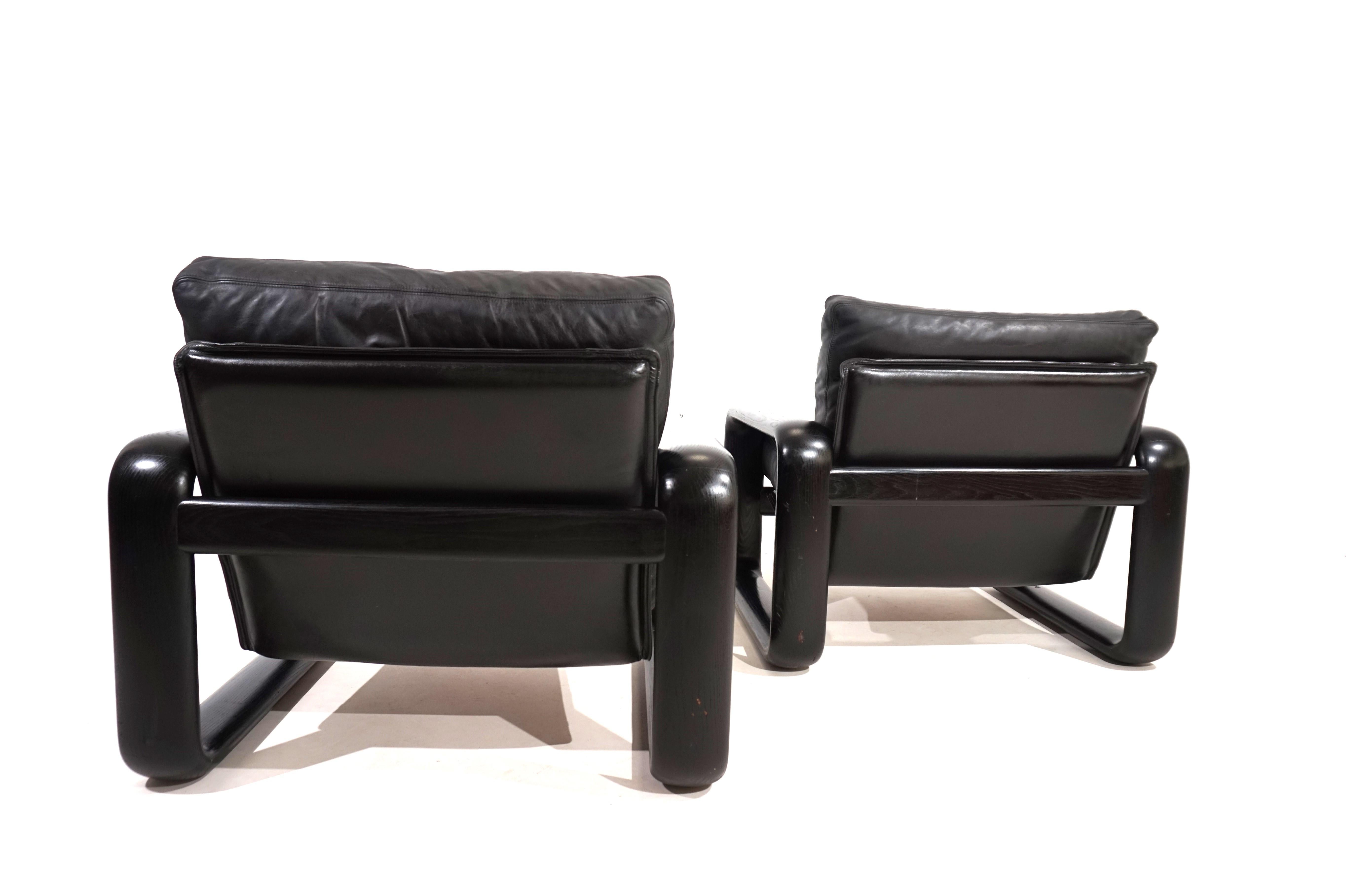 Mid-20th Century Set of 2 Rosenthal Hombre leather armchairs by Burkhard Vogtherr For Sale