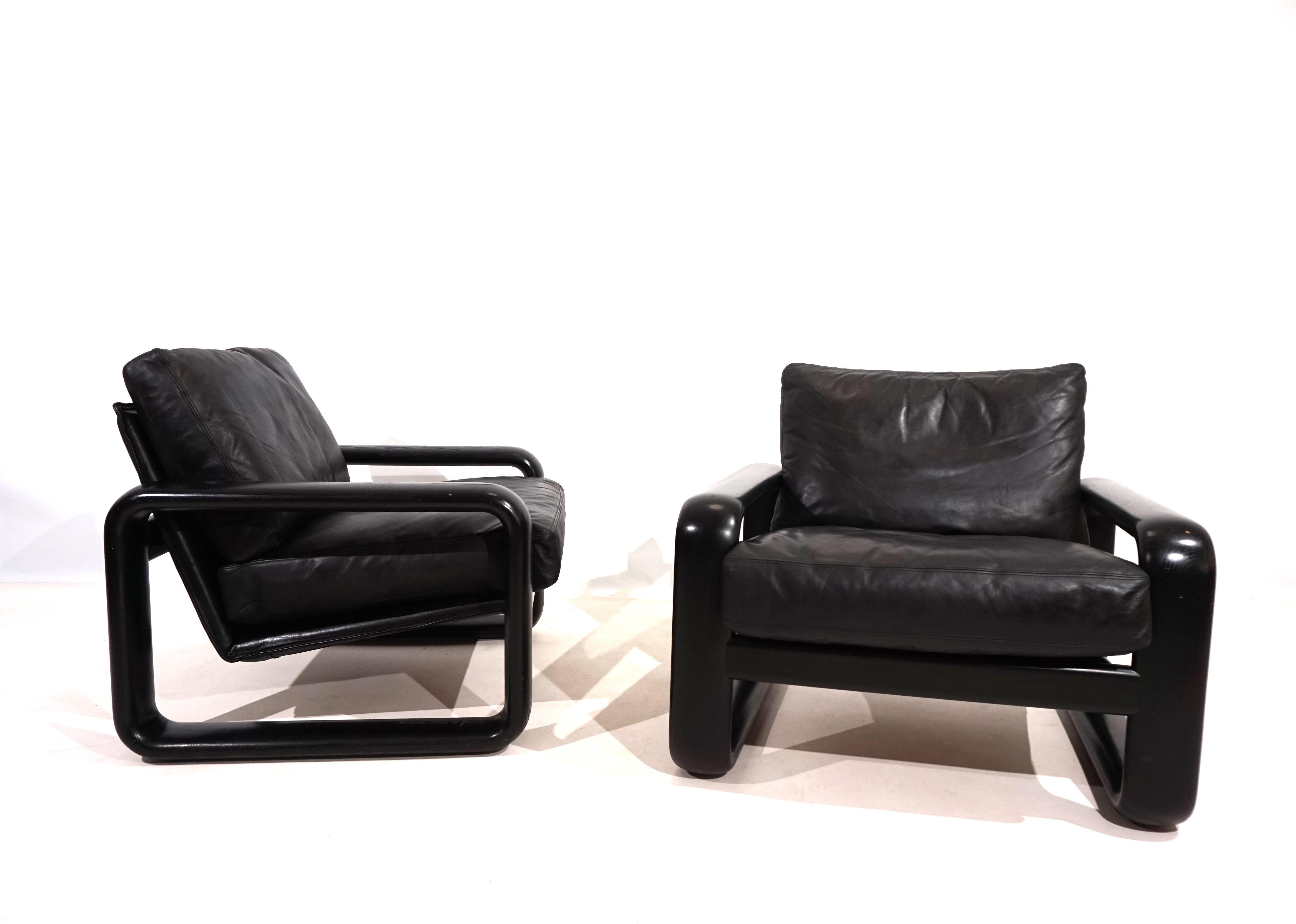 Set of 2 Rosenthal Hombre leather armchairs by Burkhard Vogtherr 1