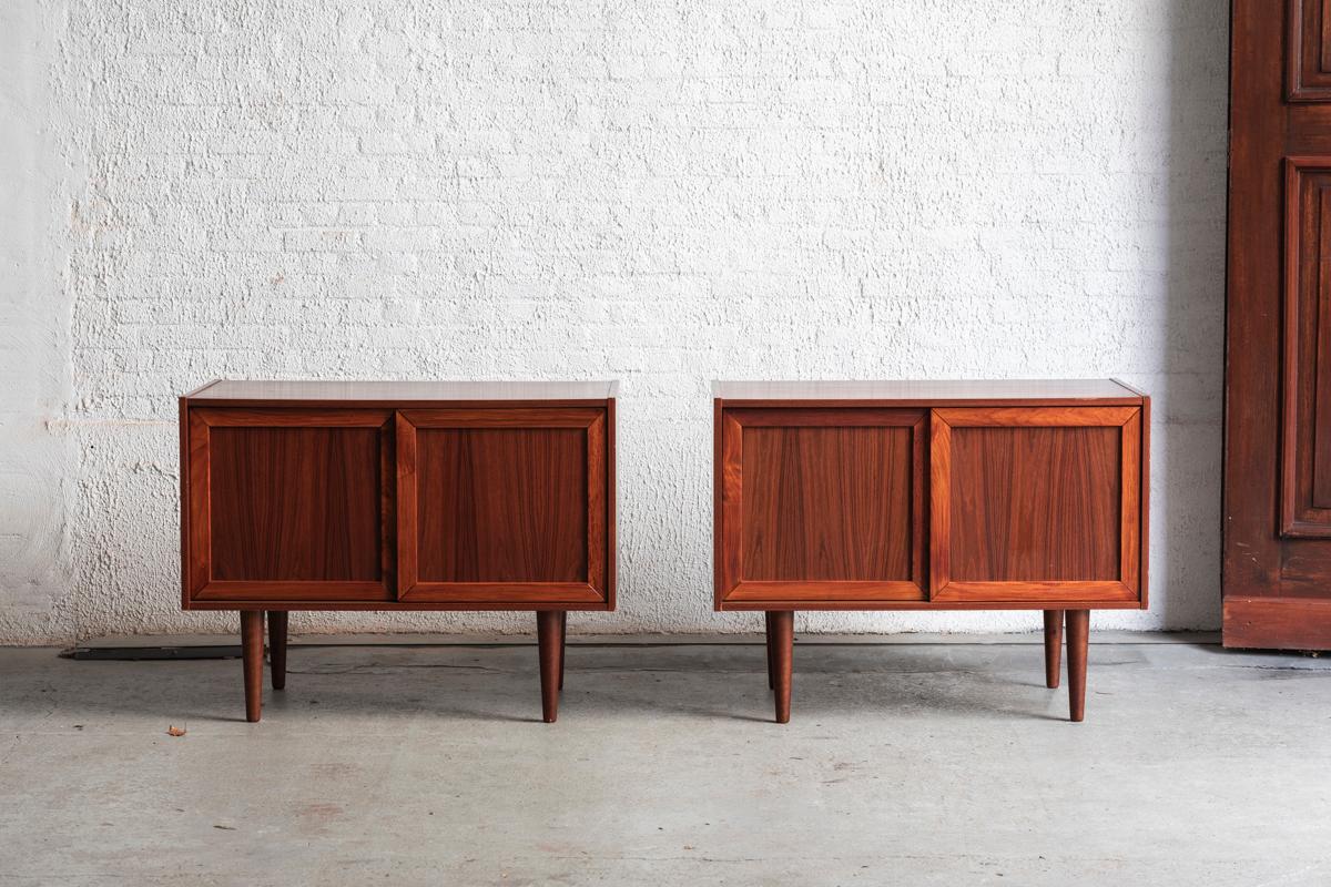 Two identical cabinets produced in Denmark. They both have a rosewood veneer body. In good condition with some small using marks as shown in the pictures. Can be sold separately. 

H: 72 cm
W: 94 cm
D: 54 cm

