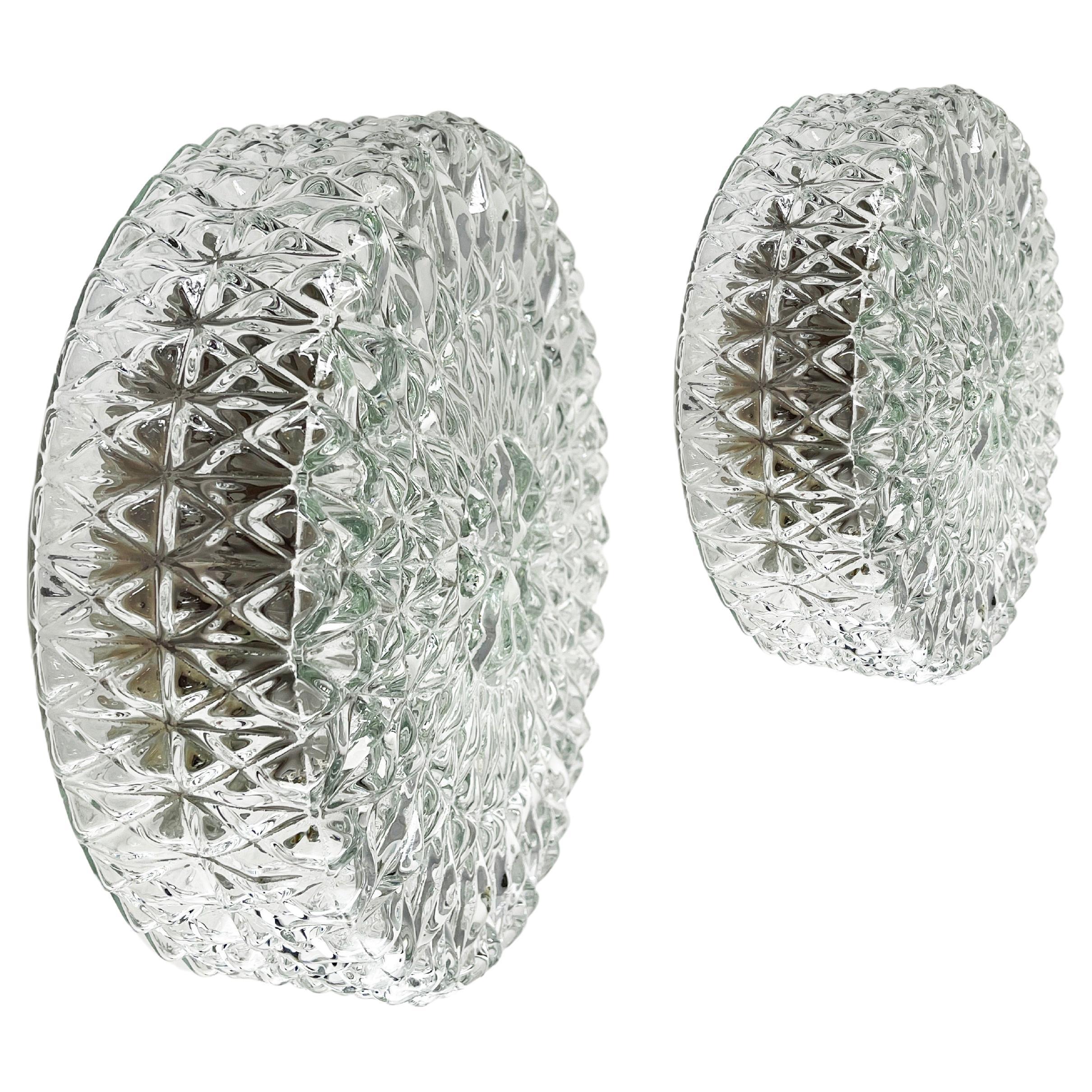 Set of 2 Round Ice Crystal Ceiling Lights, Flush Mount by Honsel, 1970s, Germany In Good Condition For Sale In Andernach, DE
