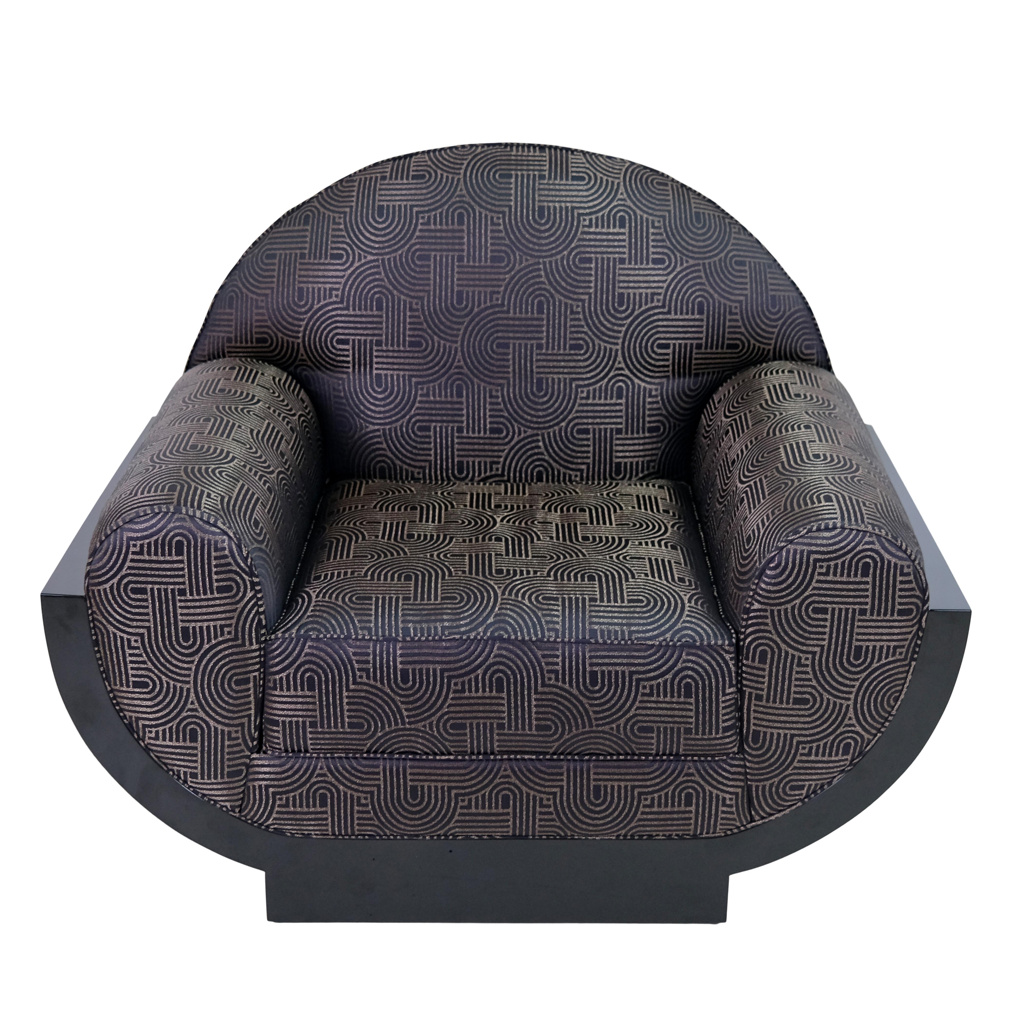 Art déco Ensemble de 2 fauteuils club ronds Art Déco en laque noire avec motif Art Déco en vente