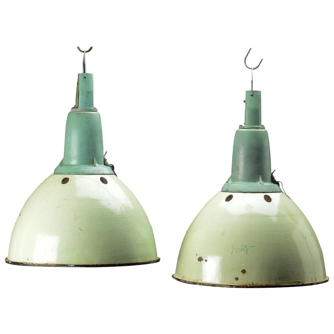 Set of 2 Russian Industrial Warehouse Style Pendler Industrial Green Enamel Lamp