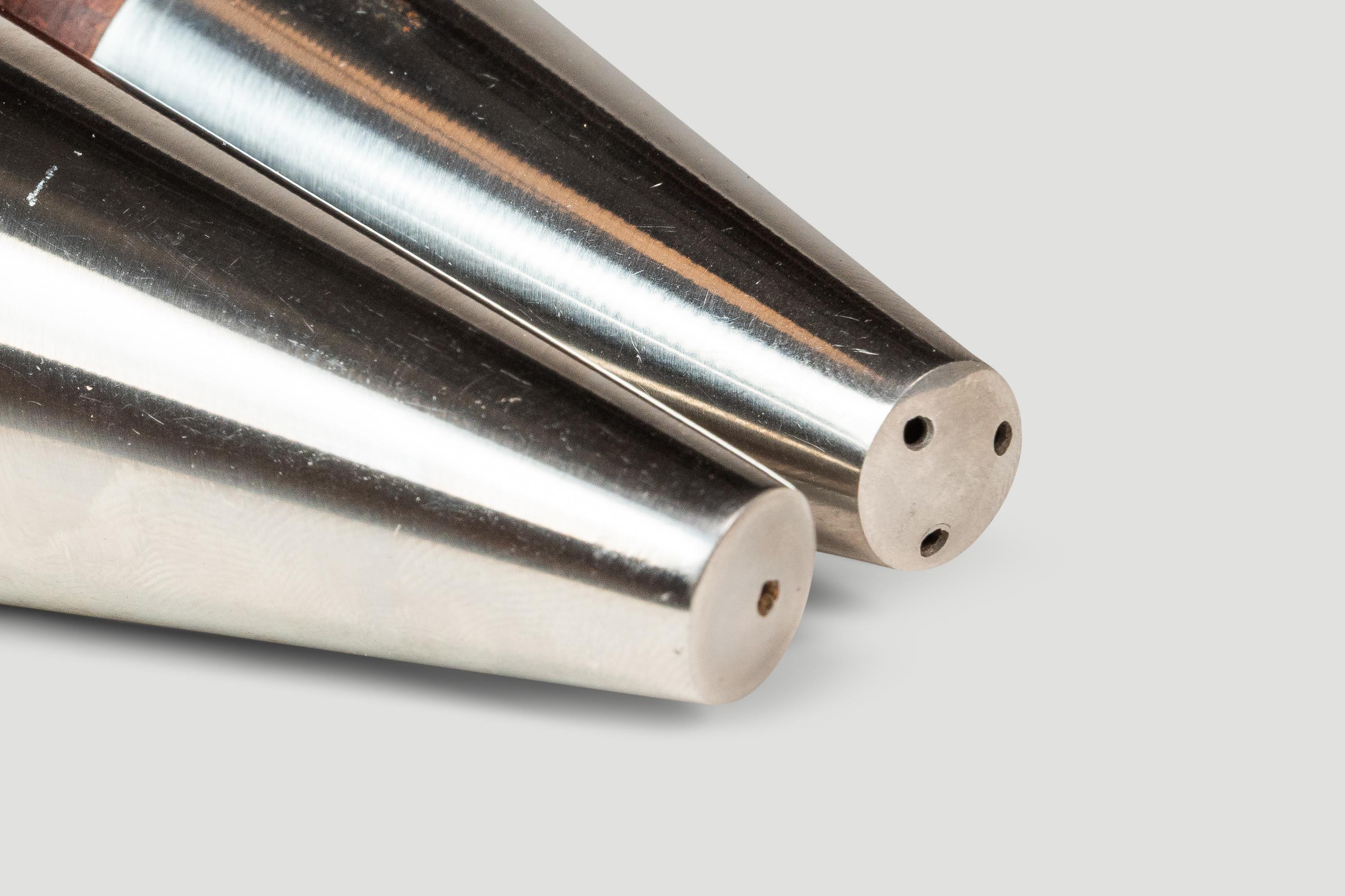 Ensemble de 2 salières et poivrières en bois de rose et acier inoxydable, Danemark, c. C. 1960s en vente 8