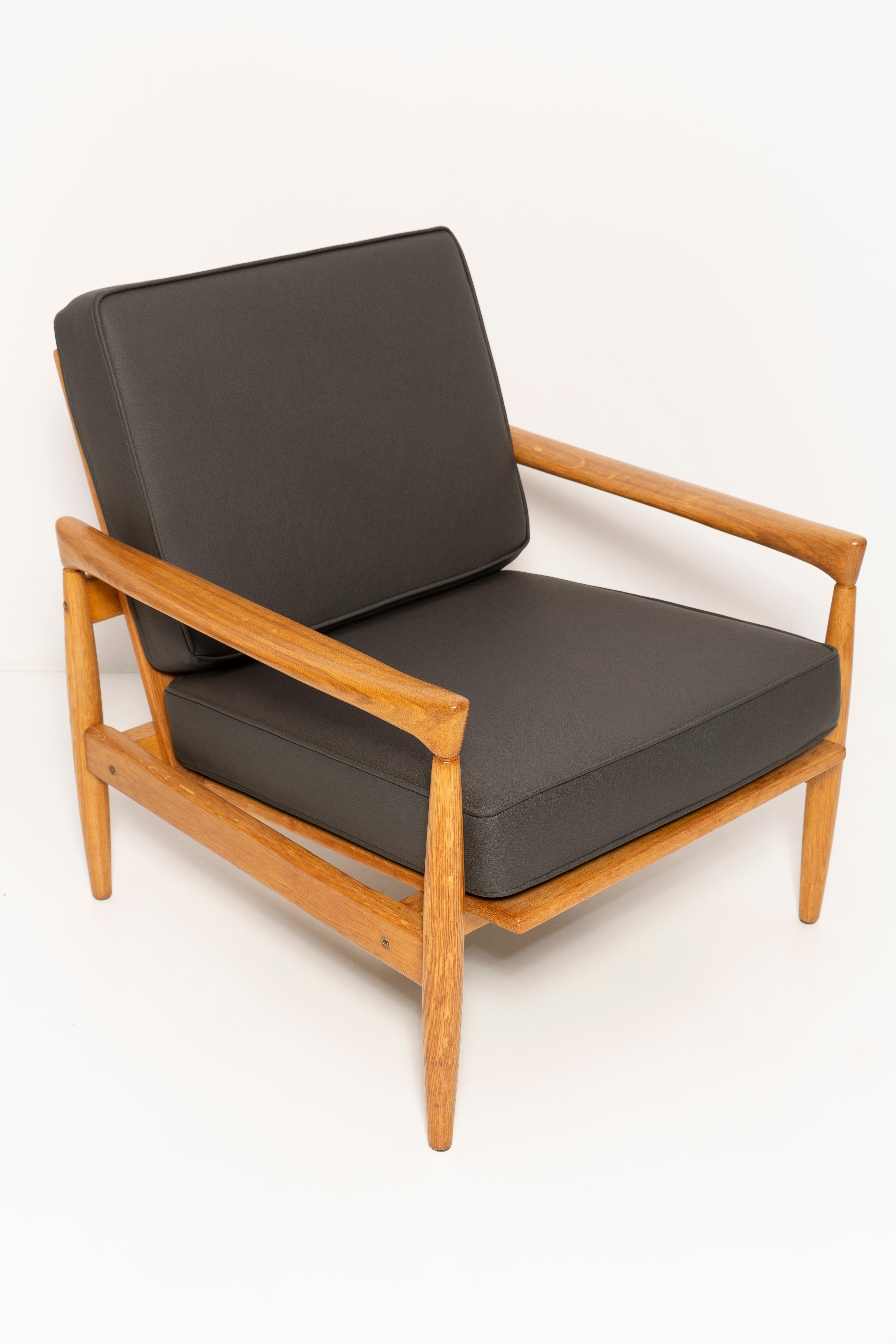 Hand-Painted Set of 2 Scandinavian Armchairs Oak Lounge Chairs 