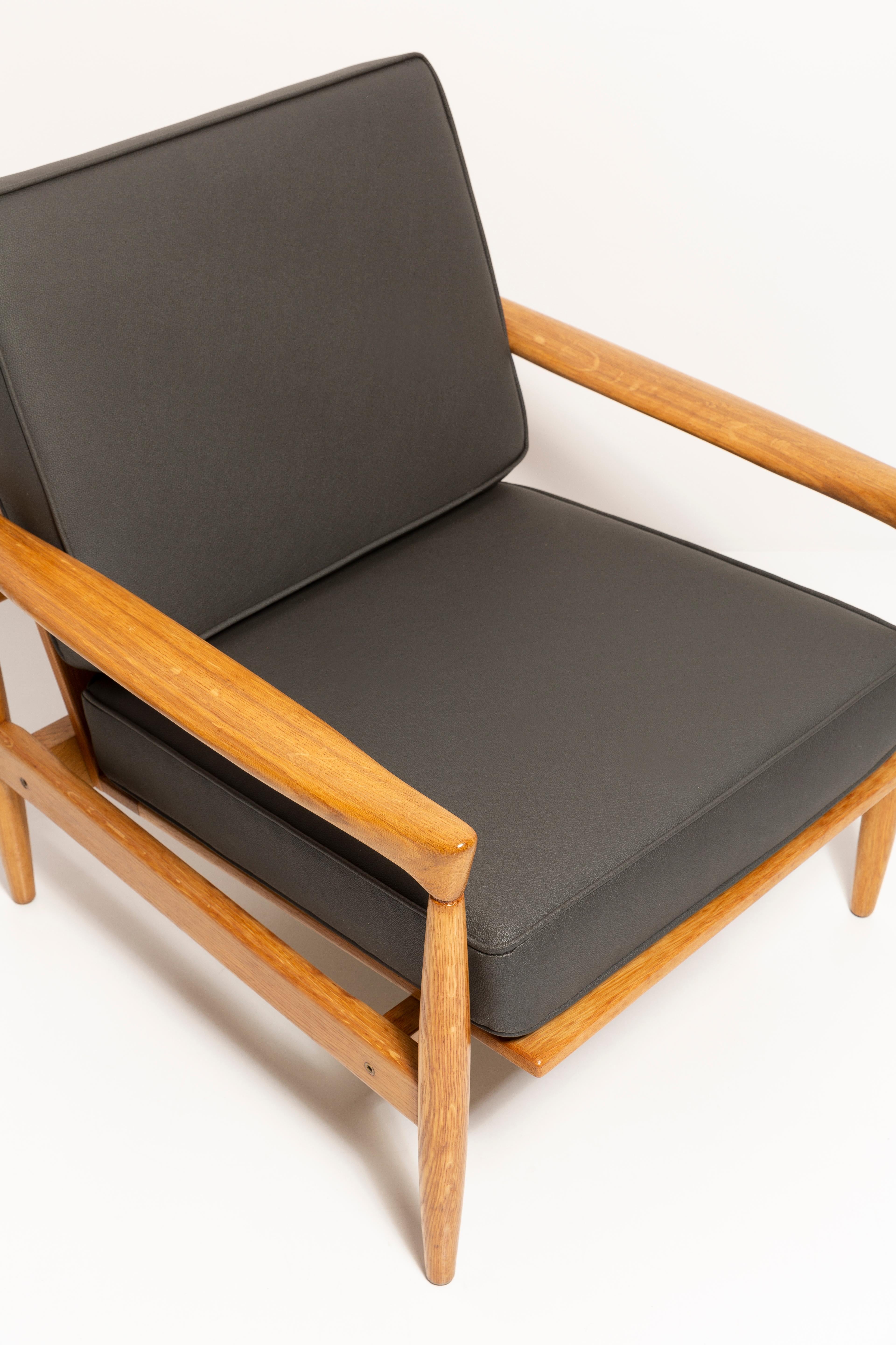 Set of 2 Scandinavian Armchairs Oak Lounge Chairs 