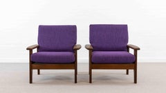 Conjunto de 2 butacas escandinavas de teca con tapicería morada