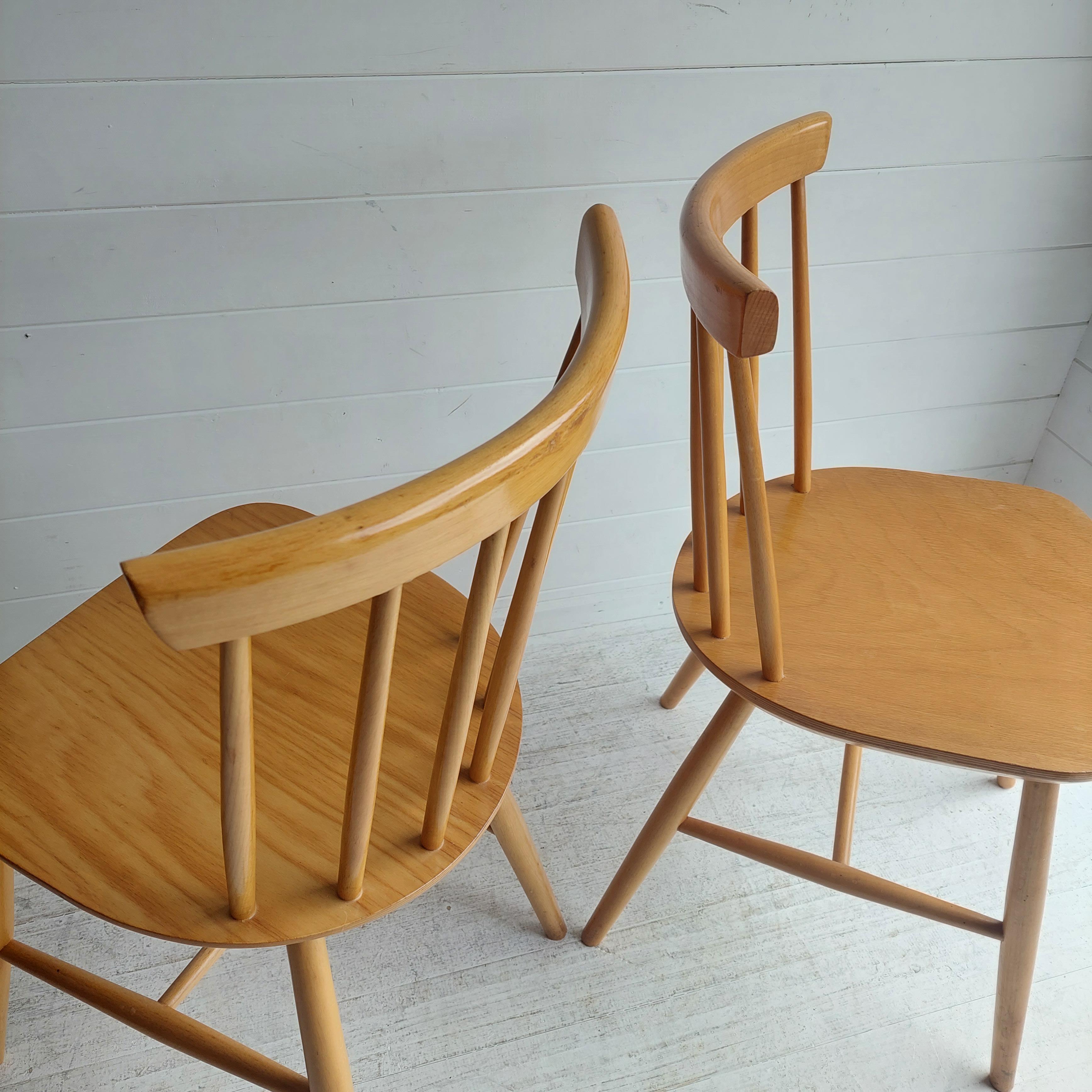 Set Of 2 Scandinavian Zpm Radomsko Spindle Back Dining Chairs 50s 60s 4