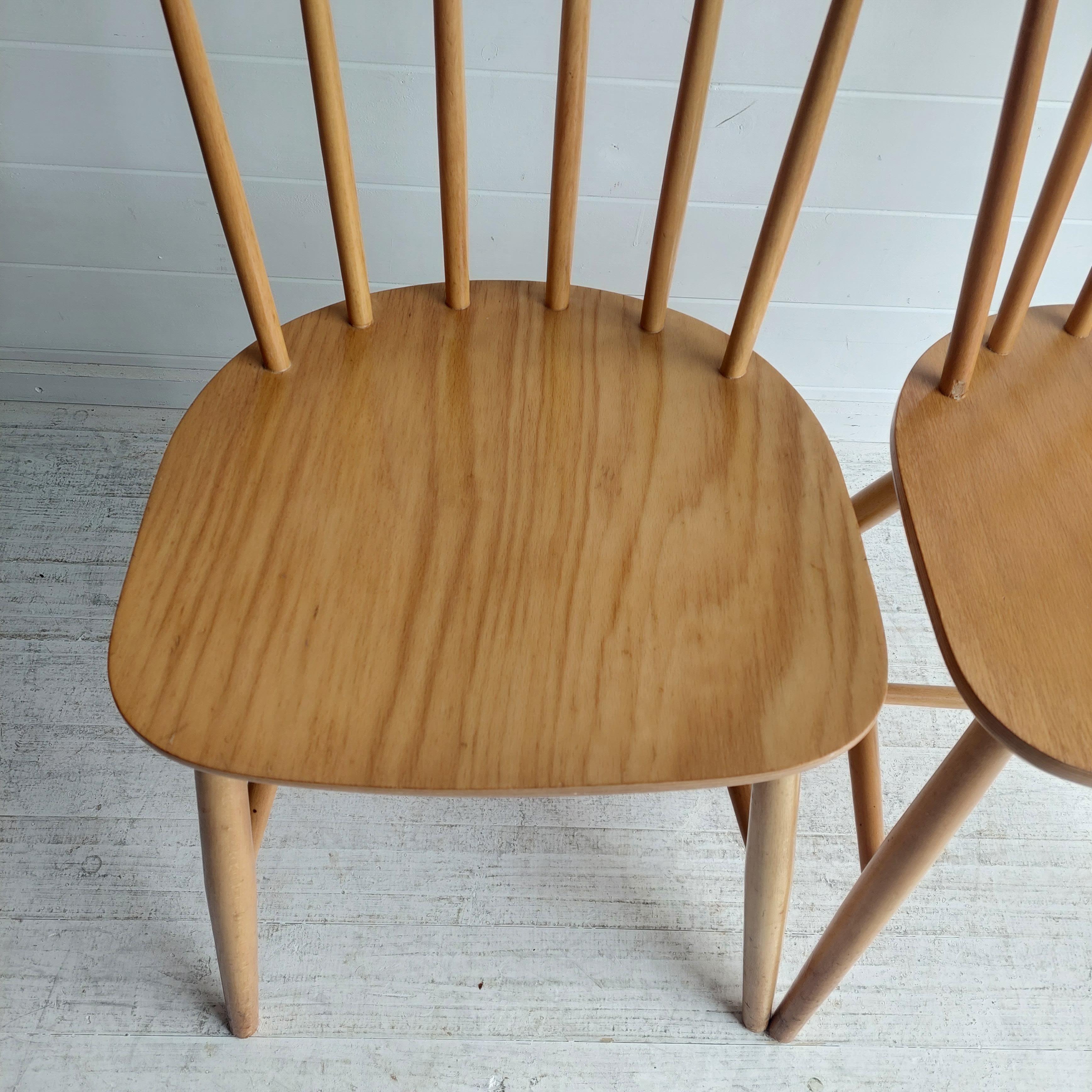 Set Of 2 Scandinavian Zpm Radomsko Spindle Back Dining Chairs 50s 60s 9