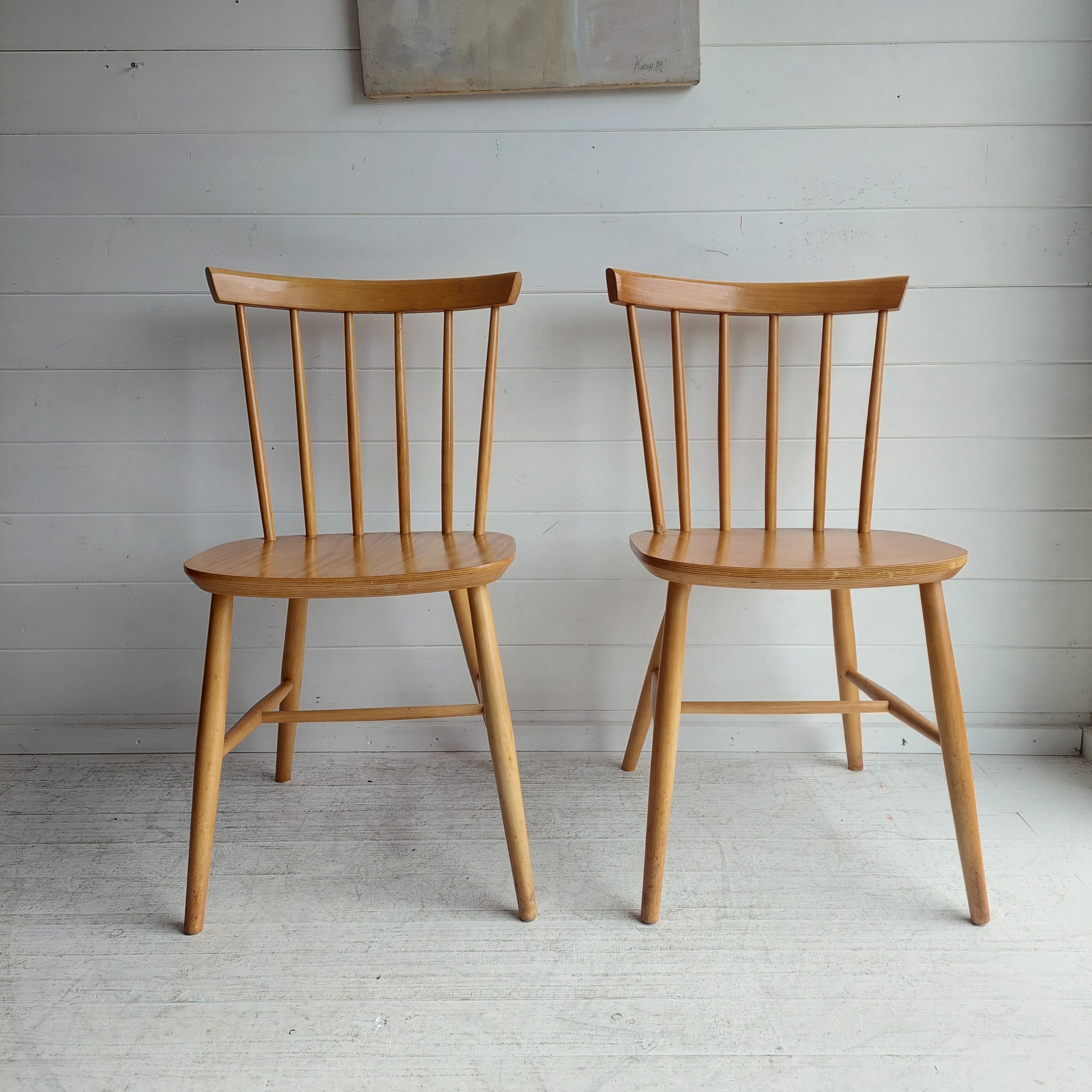 Beech Set Of 2 Scandinavian Zpm Radomsko Spindle Back Dining Chairs 50s 60s