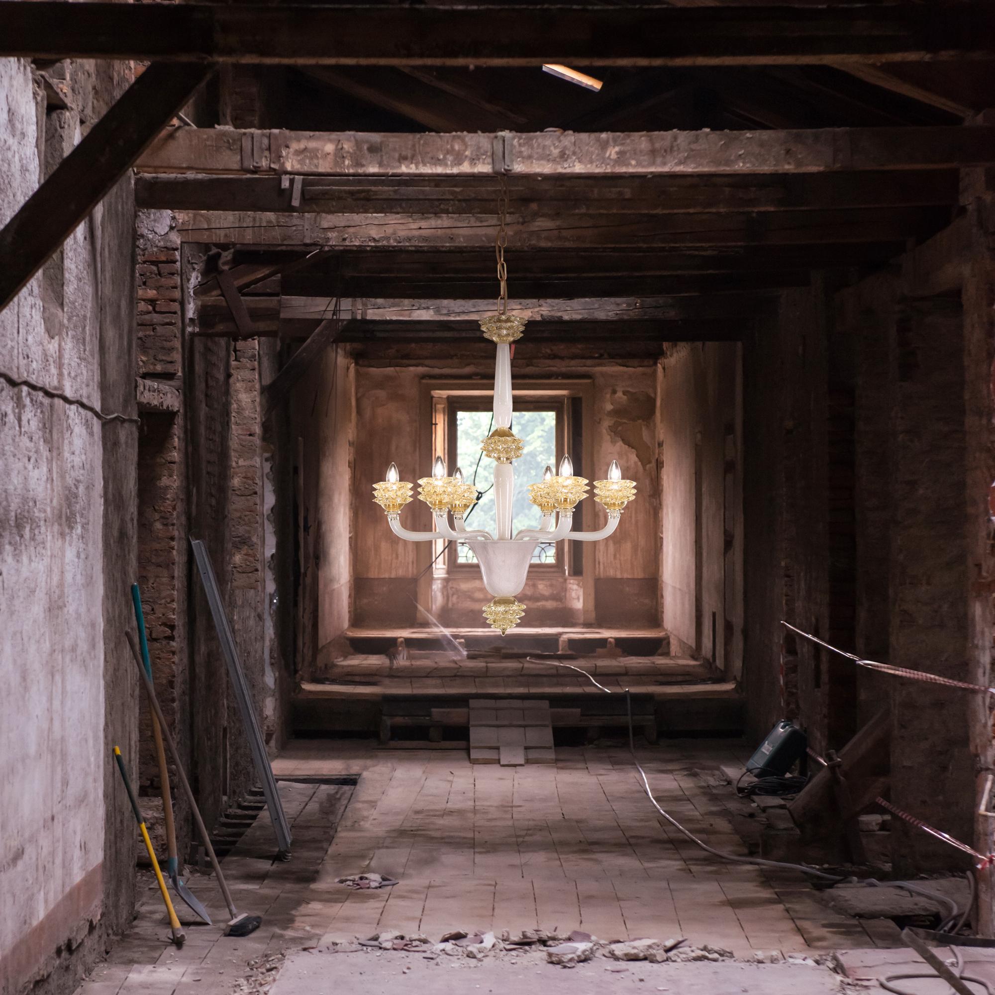 Vetro di Murano Set di 2 lampade a 2 bracci in vetro di Murano trasparente, tecnica Rostri trasparente di Multiforme in vendita