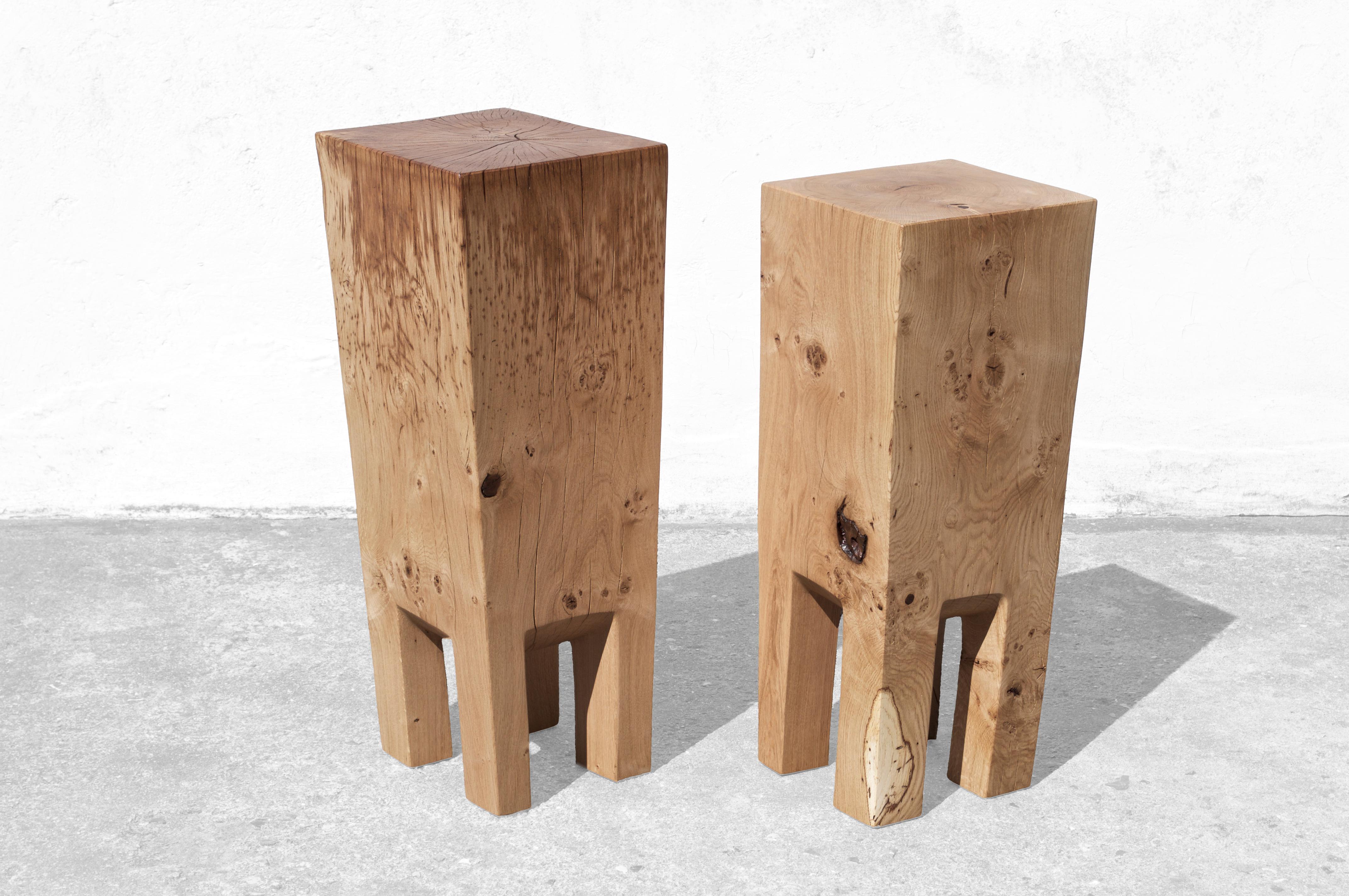 Set of 2 Sculpted Oak Side Tables by Jörg Pietschmann In New Condition In Geneve, CH