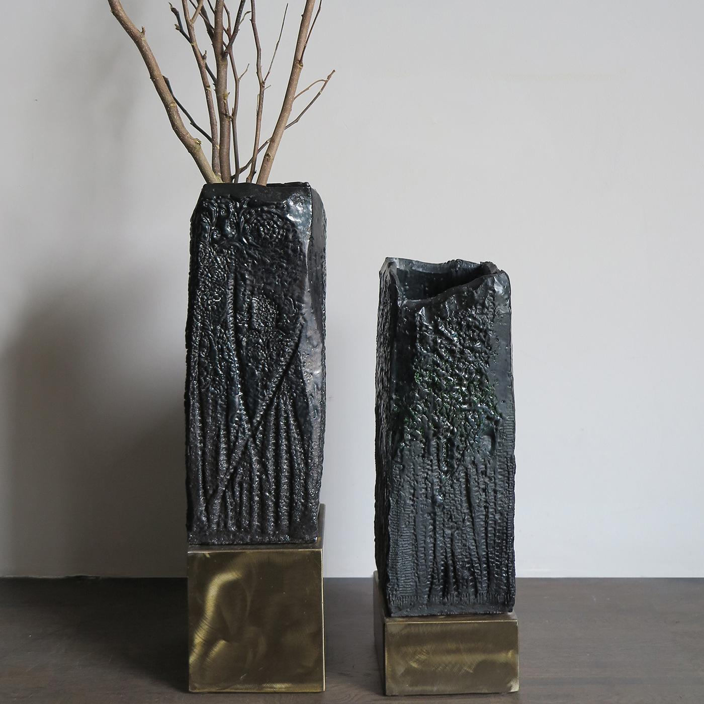 Italian Set of 2 Sculptural Vases in Ceramics