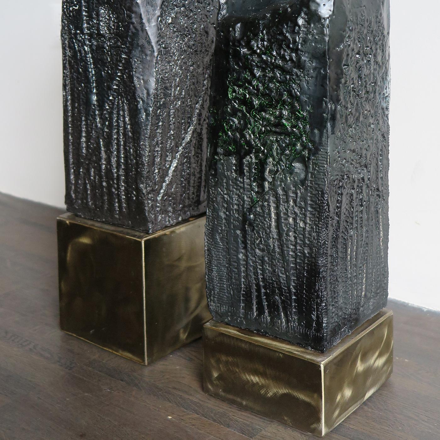 Set of 2 Sculptural Vases in Ceramics In New Condition In Milan, IT
