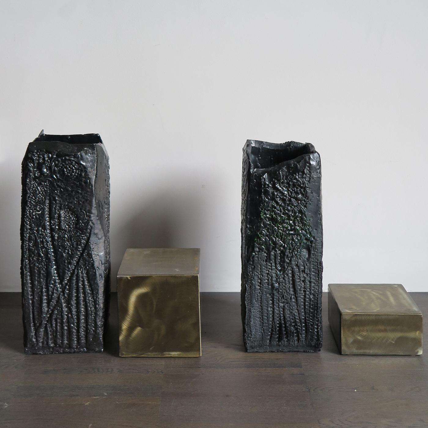 Contemporary Set of 2 Sculptural Vases in Ceramics