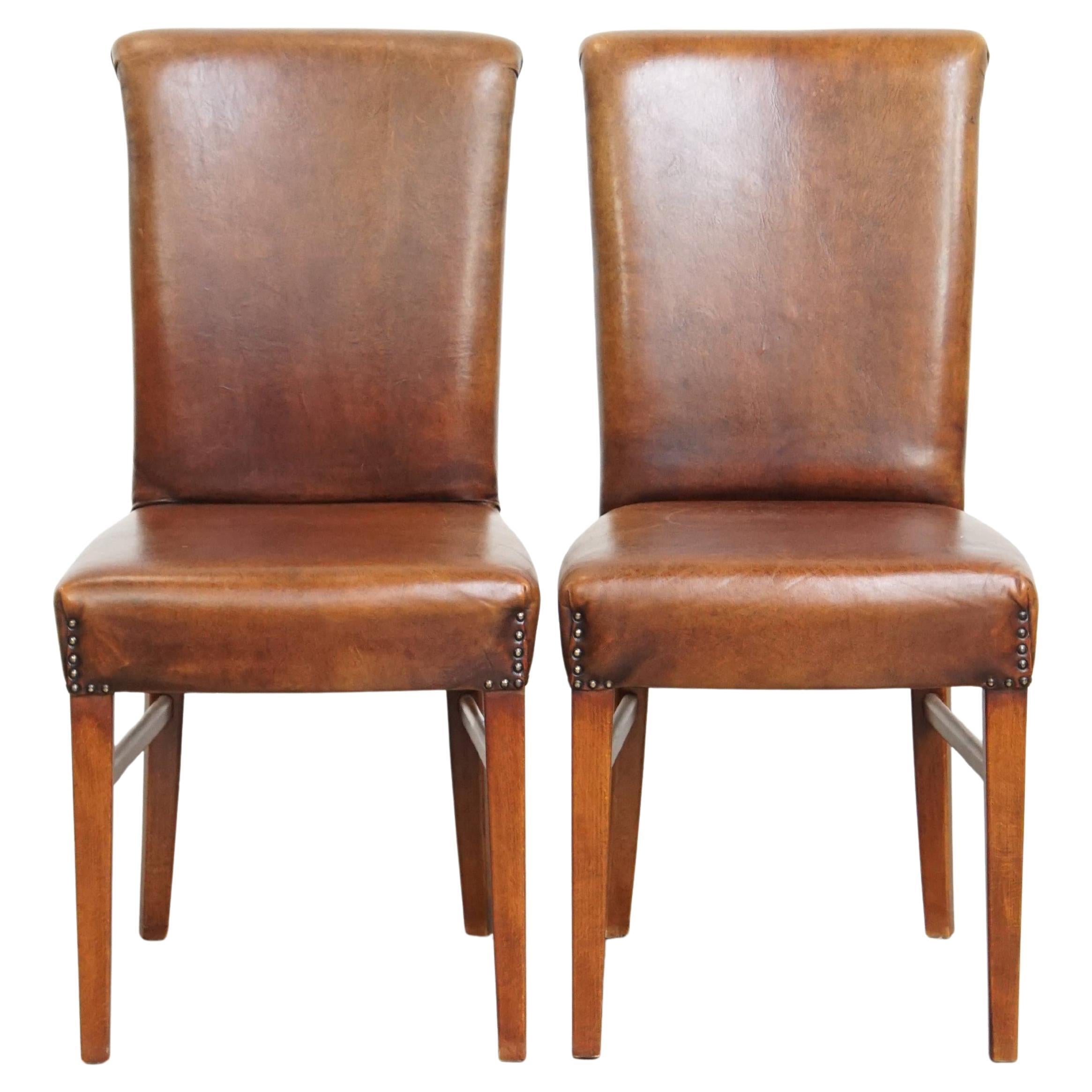 2er Set Schafsfell-Esszimmerstühle im Angebot