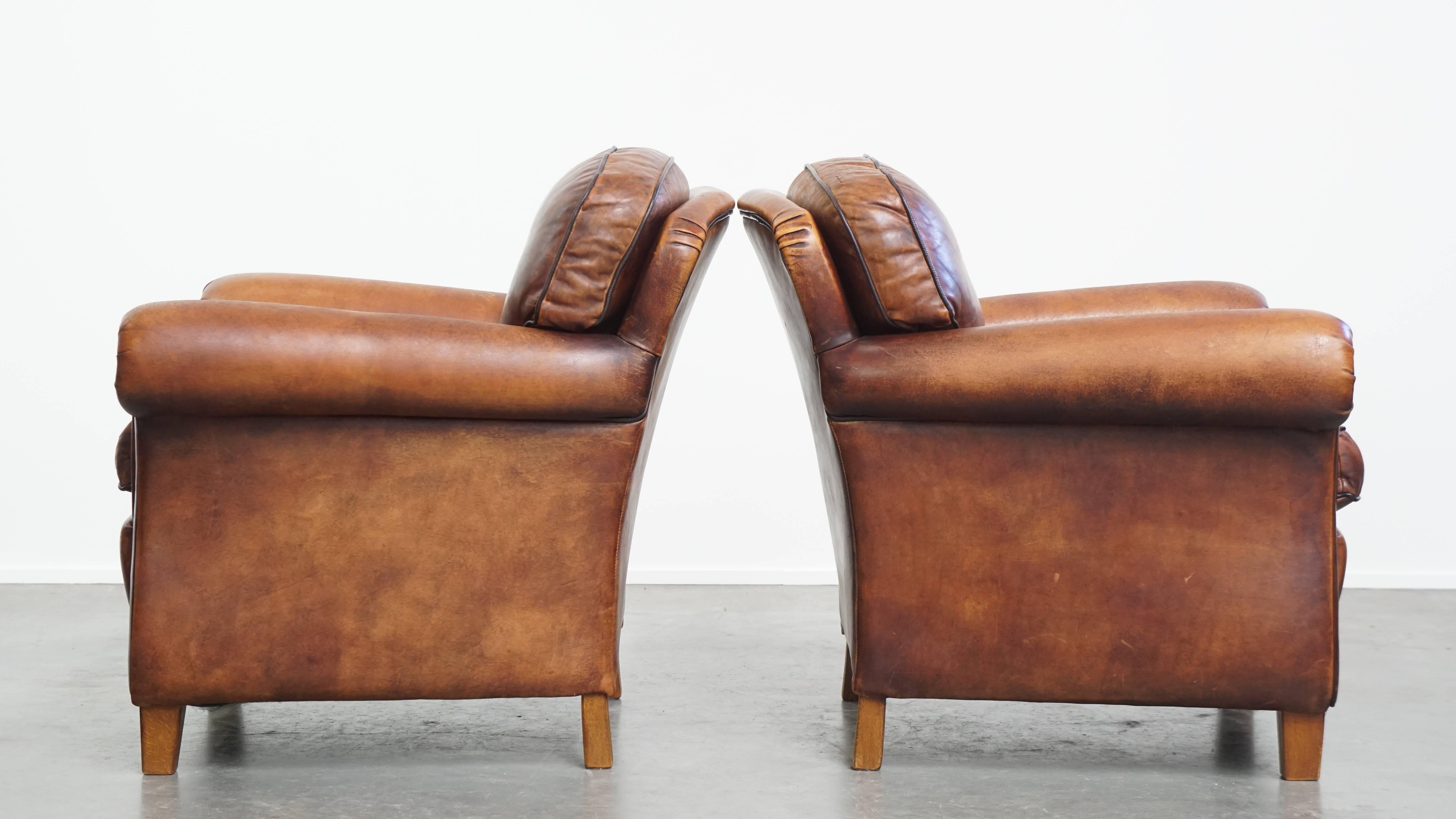 Set of 2 sheepskin leather armchair in English style Hecho a mano en venta