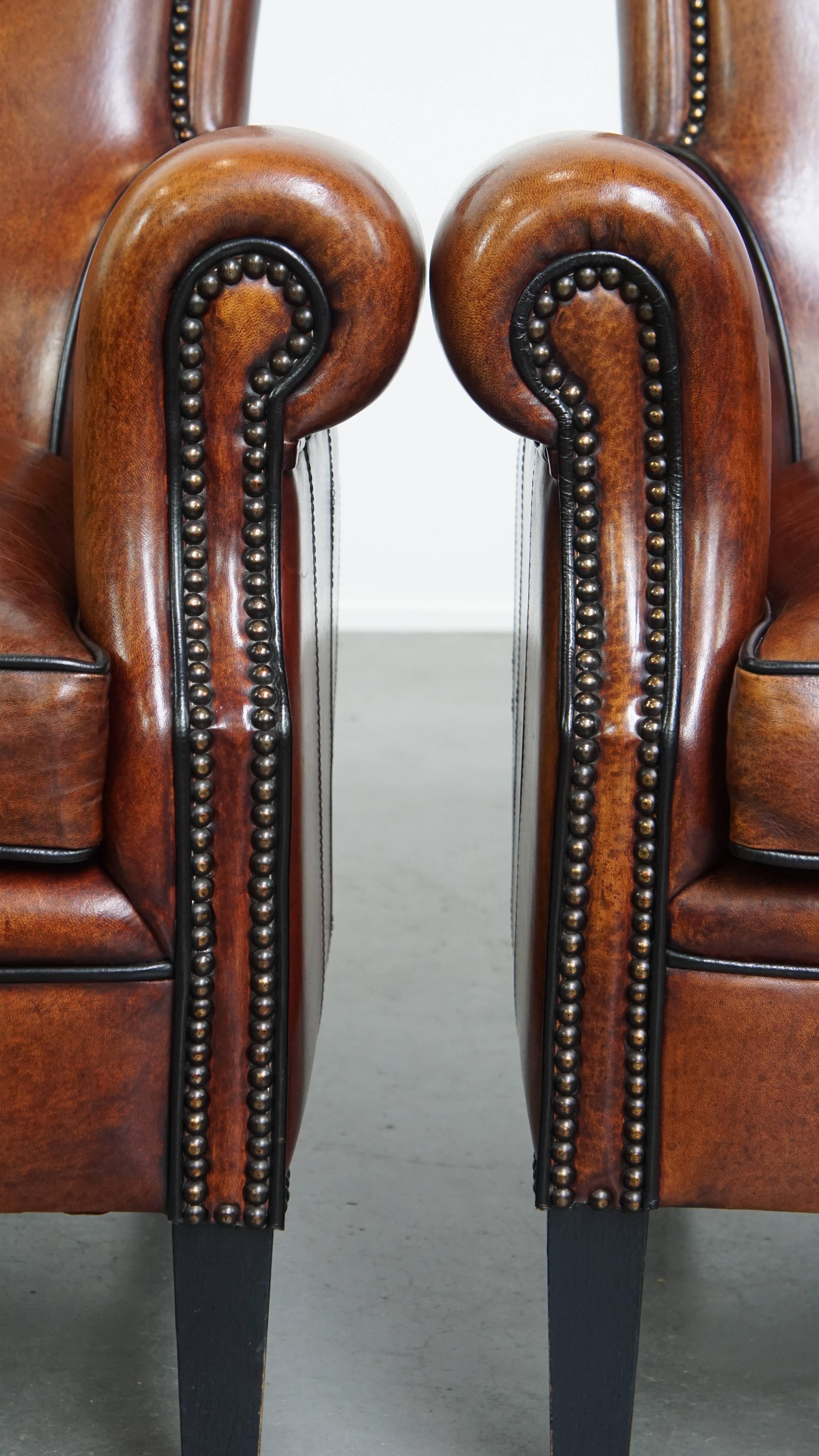 Ensemble de 2 fauteuils en cuir de mouton en vente 3