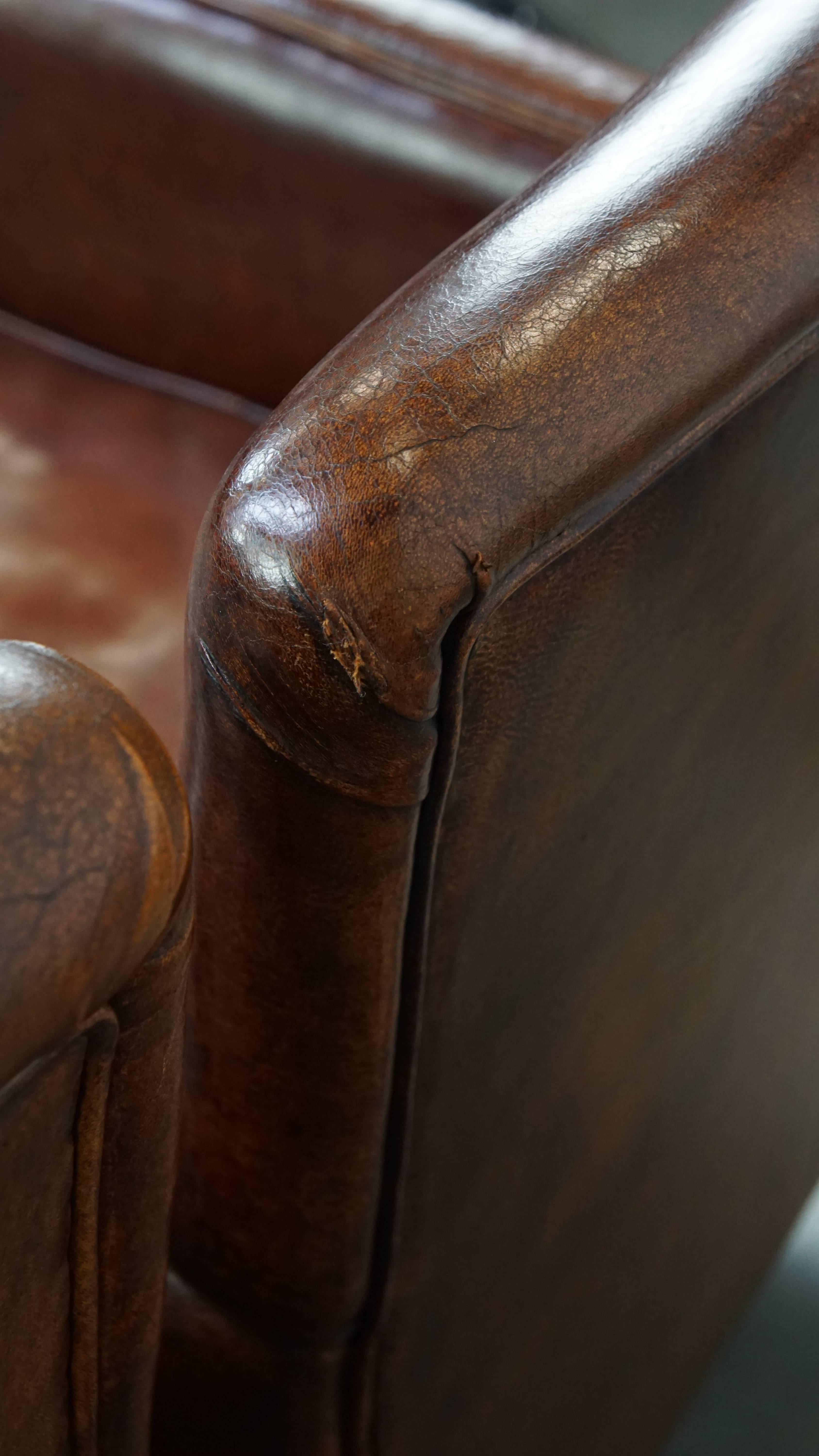 Ensemble de 2 fauteuils en cuir de mouton en vente 6
