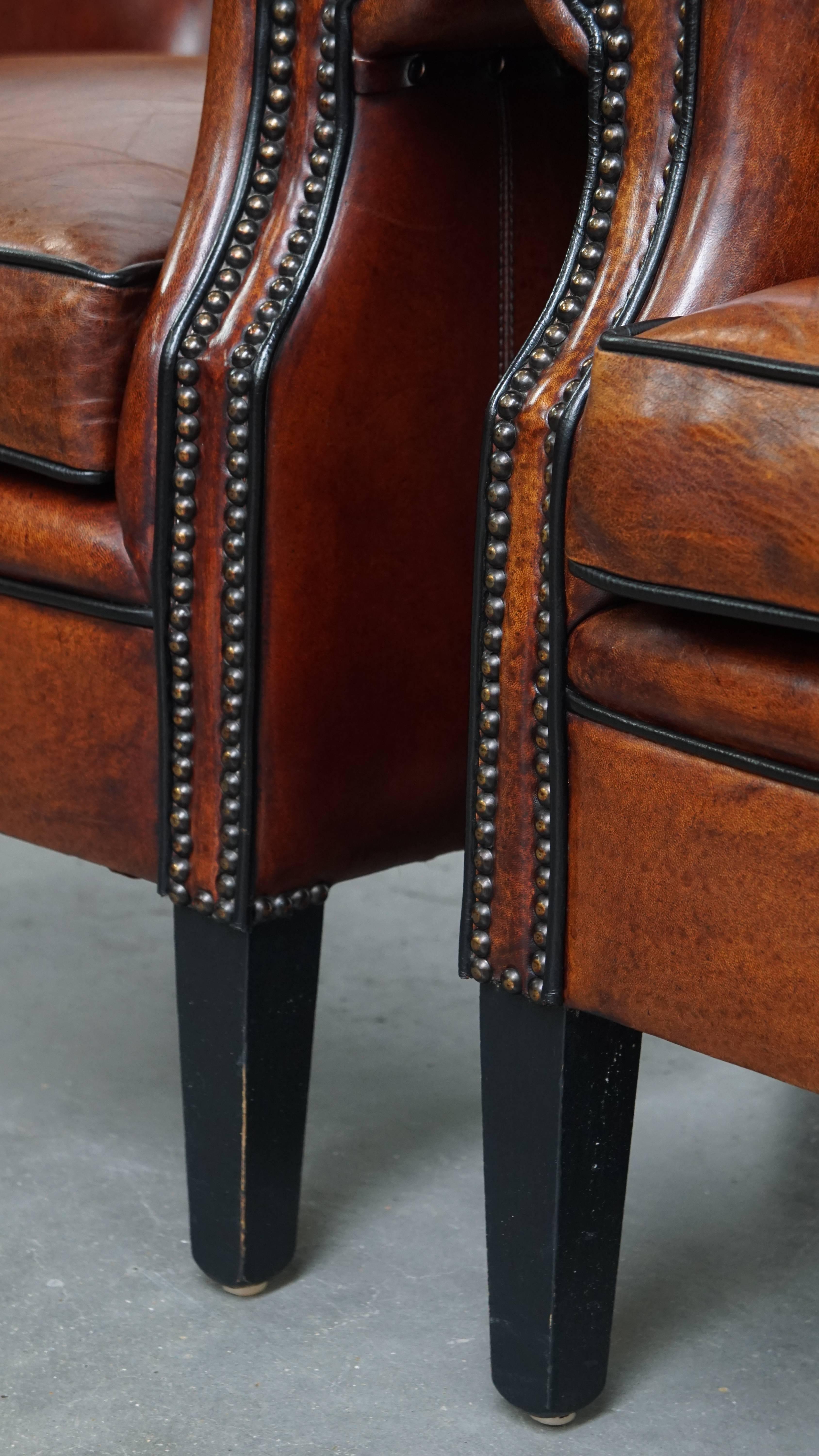 Ensemble de 2 fauteuils en cuir de mouton en vente 7
