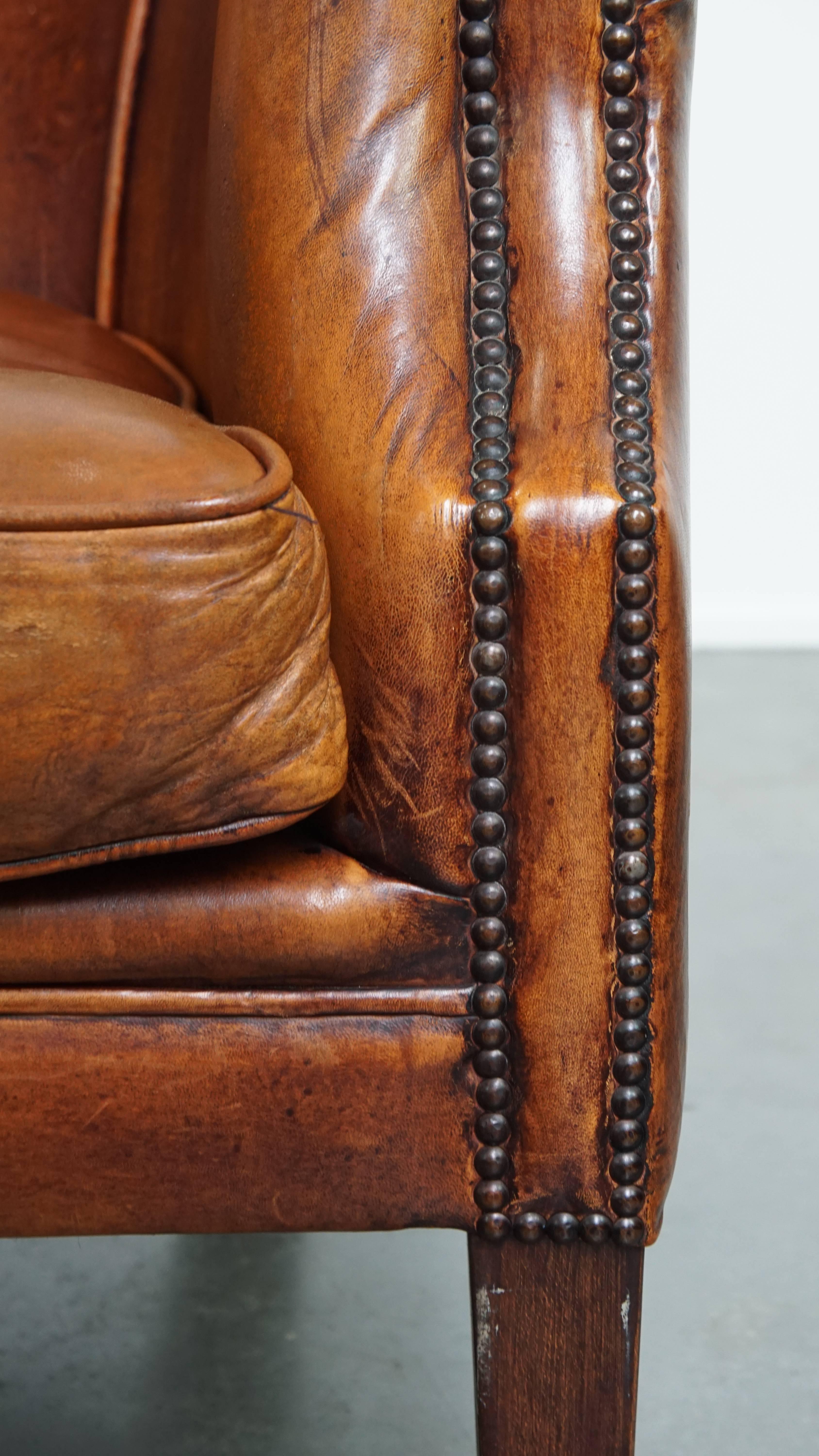 Ensemble de 2 fauteuils club en cuir de mouton en vente 7
