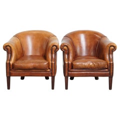 Set of 2 sheepskin leather club chairs