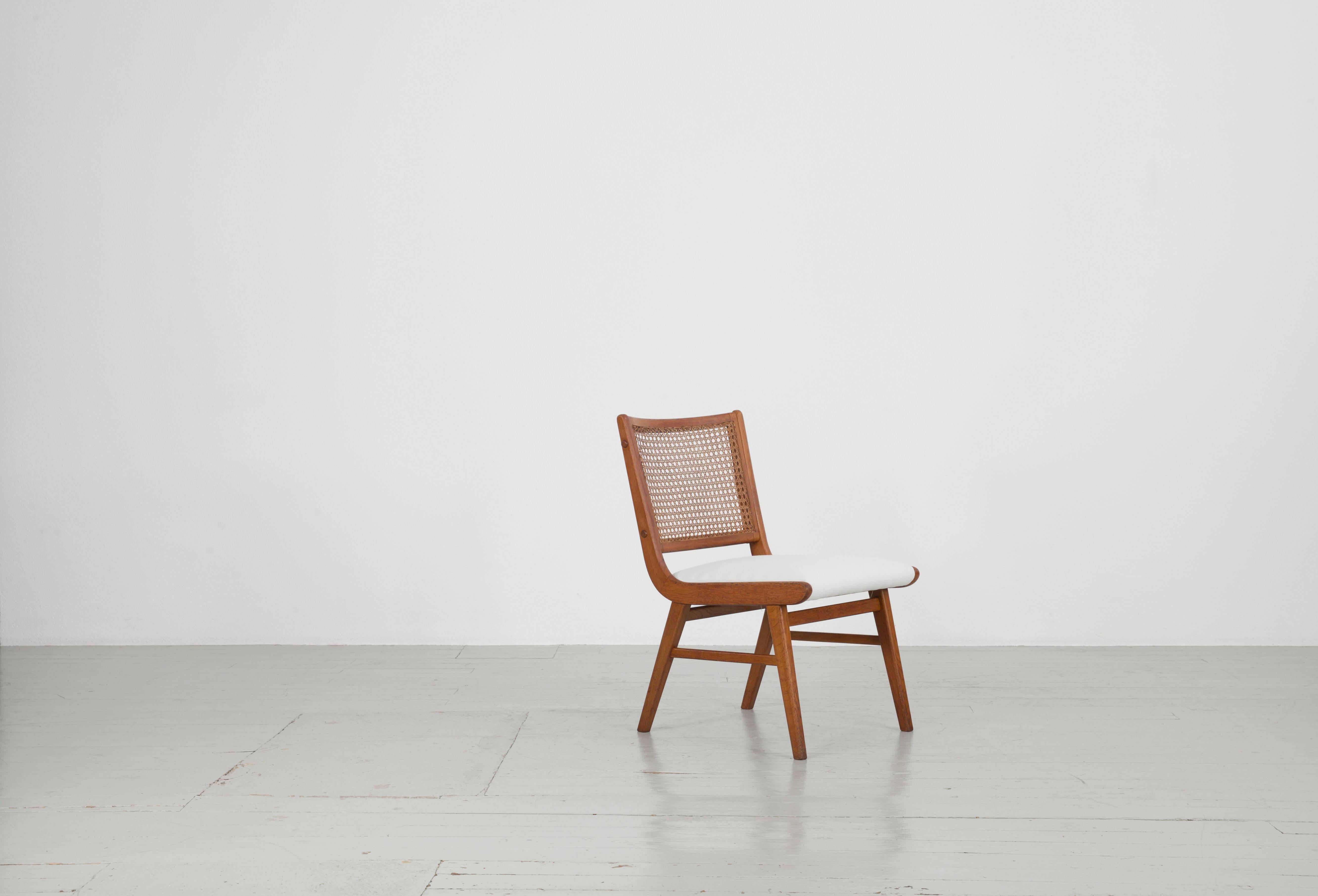 Mid-Century Modern Set of 2 Sidechairs with Viennese Wicker, 1950's For Sale