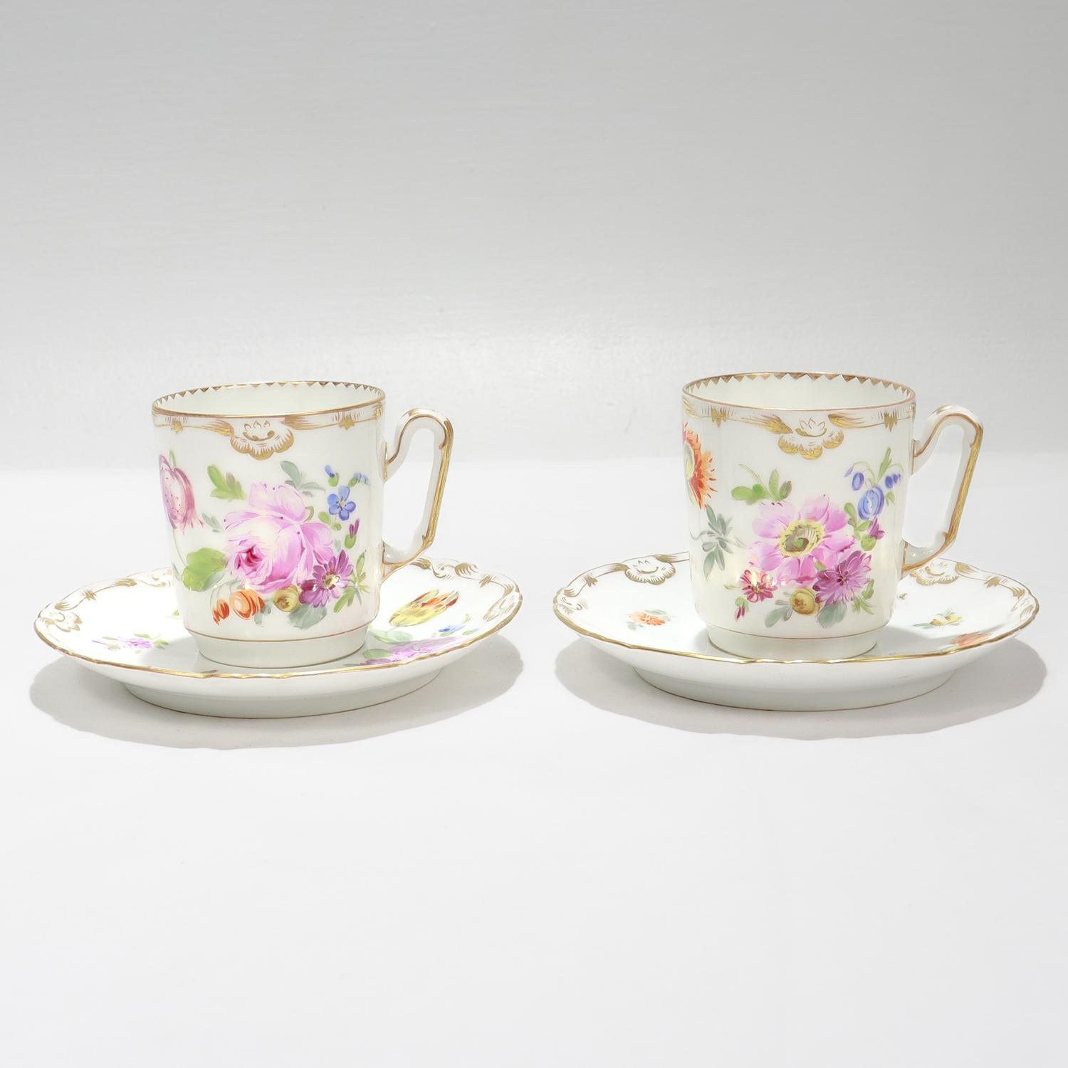 Juego de 2 tazas y platillos de porcelana de Dresden Porcelain firmados por Richard Klemm Alemán en venta