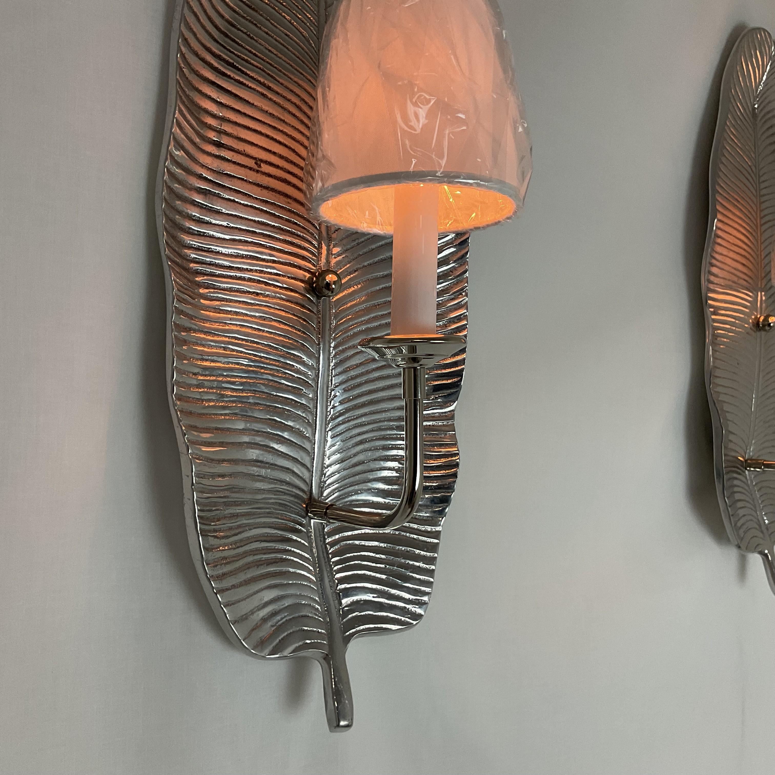Set of 2 Silver Leaf Wall Sconces-Modern Glam Lighting For Sale 4