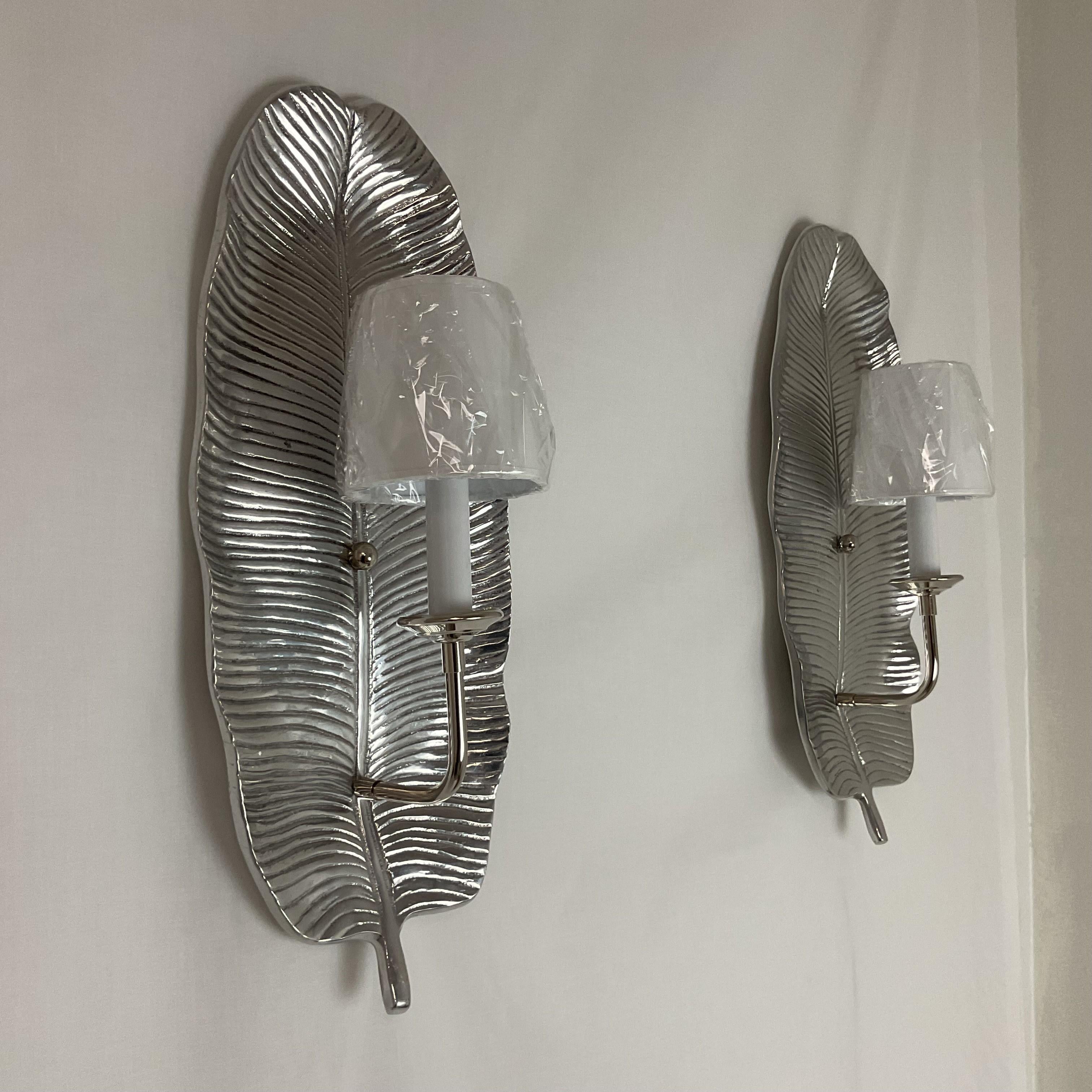 Set of 2 Silver Leaf Wall Sconces-Modern Glam Lighting For Sale 6