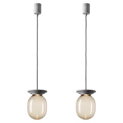 2er-Set silberne Stratos Große Capsule-Pendelleuchte von Dechem Studio