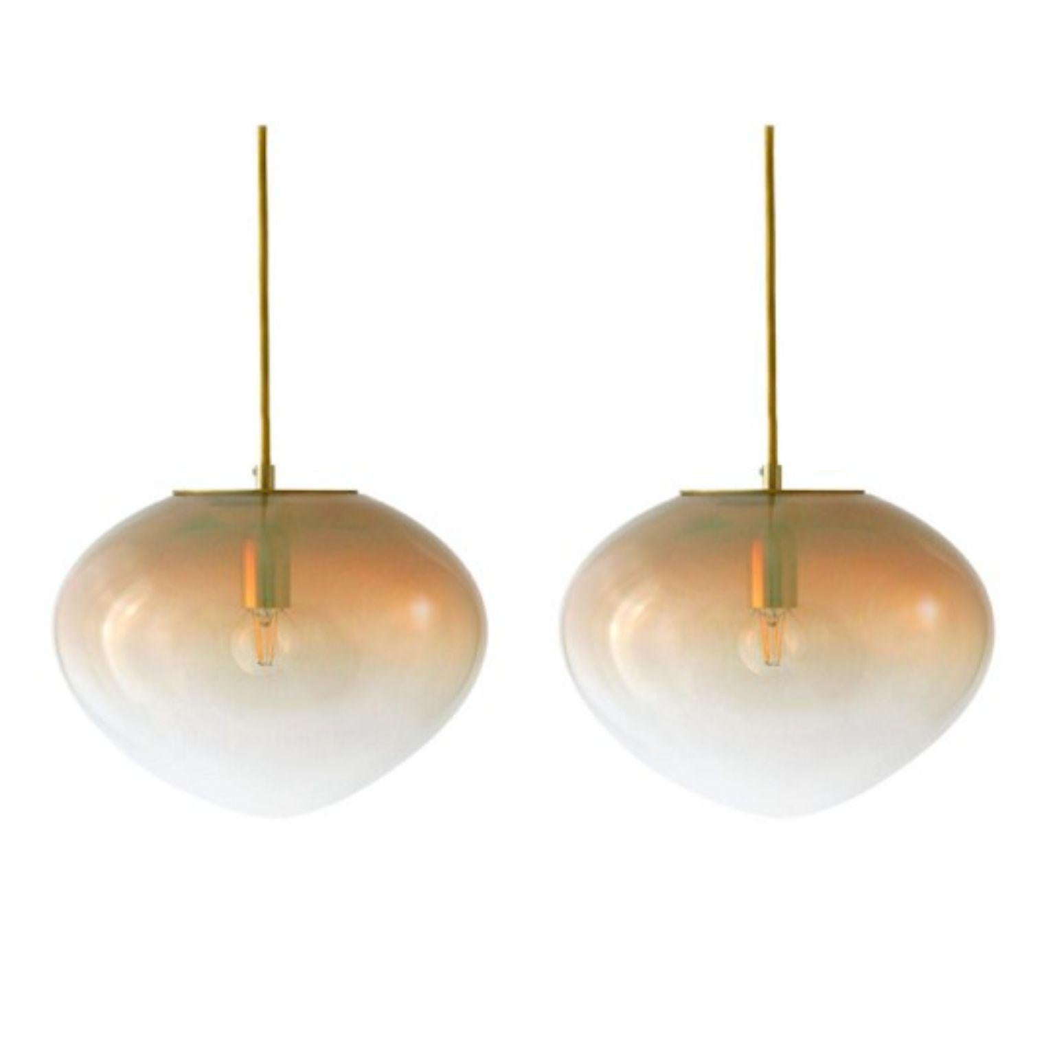 Set of 2 Sirius M pendants by ELOA.
No UL listed 
Material: LED bulb, glass.
Dimensions: D 27 x W 32 x H 20 cm.
Also Available in different colours and dimensions.

All our lamps can be wired according to each country. If sold to the USA it will be