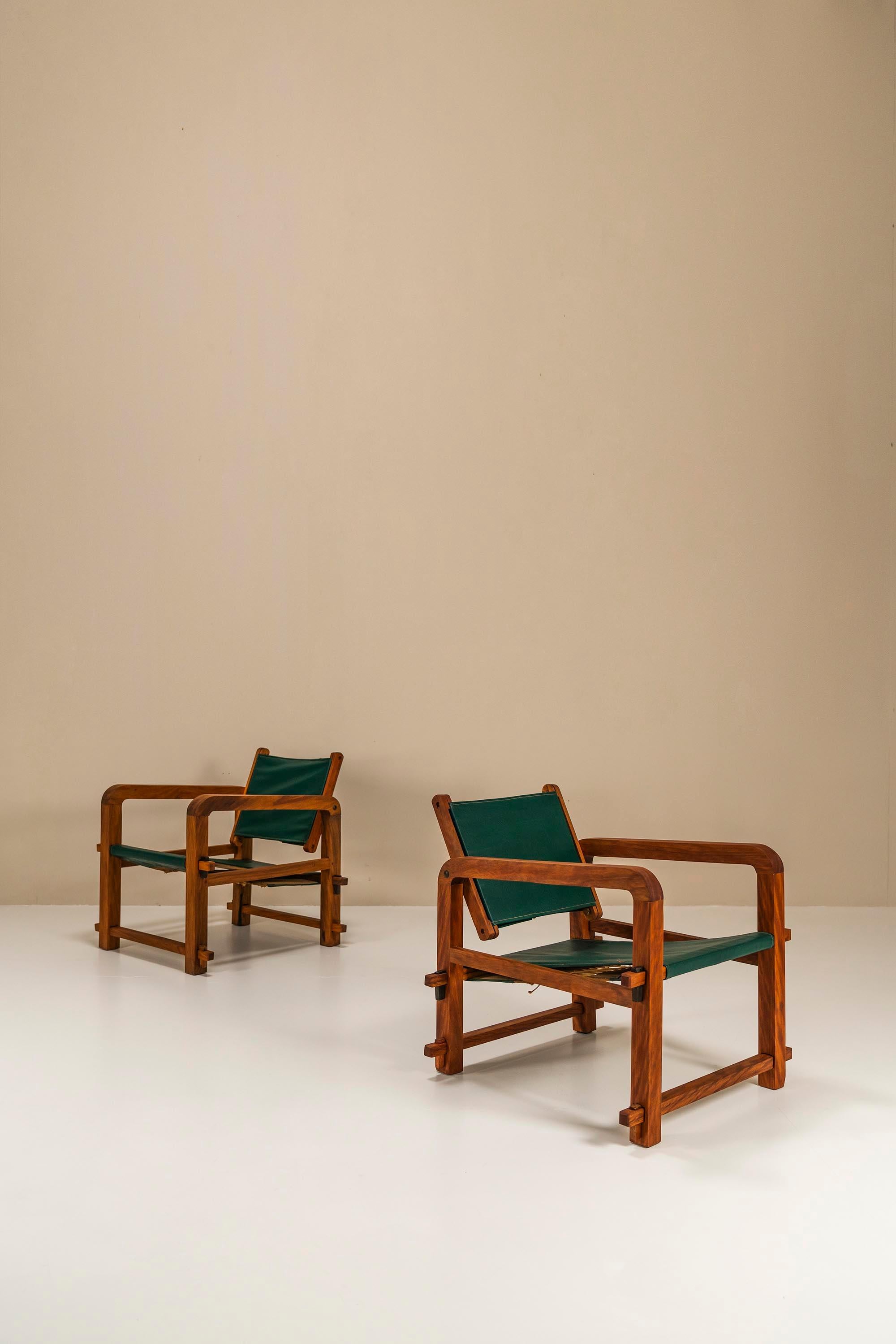 Mid-20th Century Set Of 2 Sling Chairs In Mahogany And Leather, Brazil 1960s