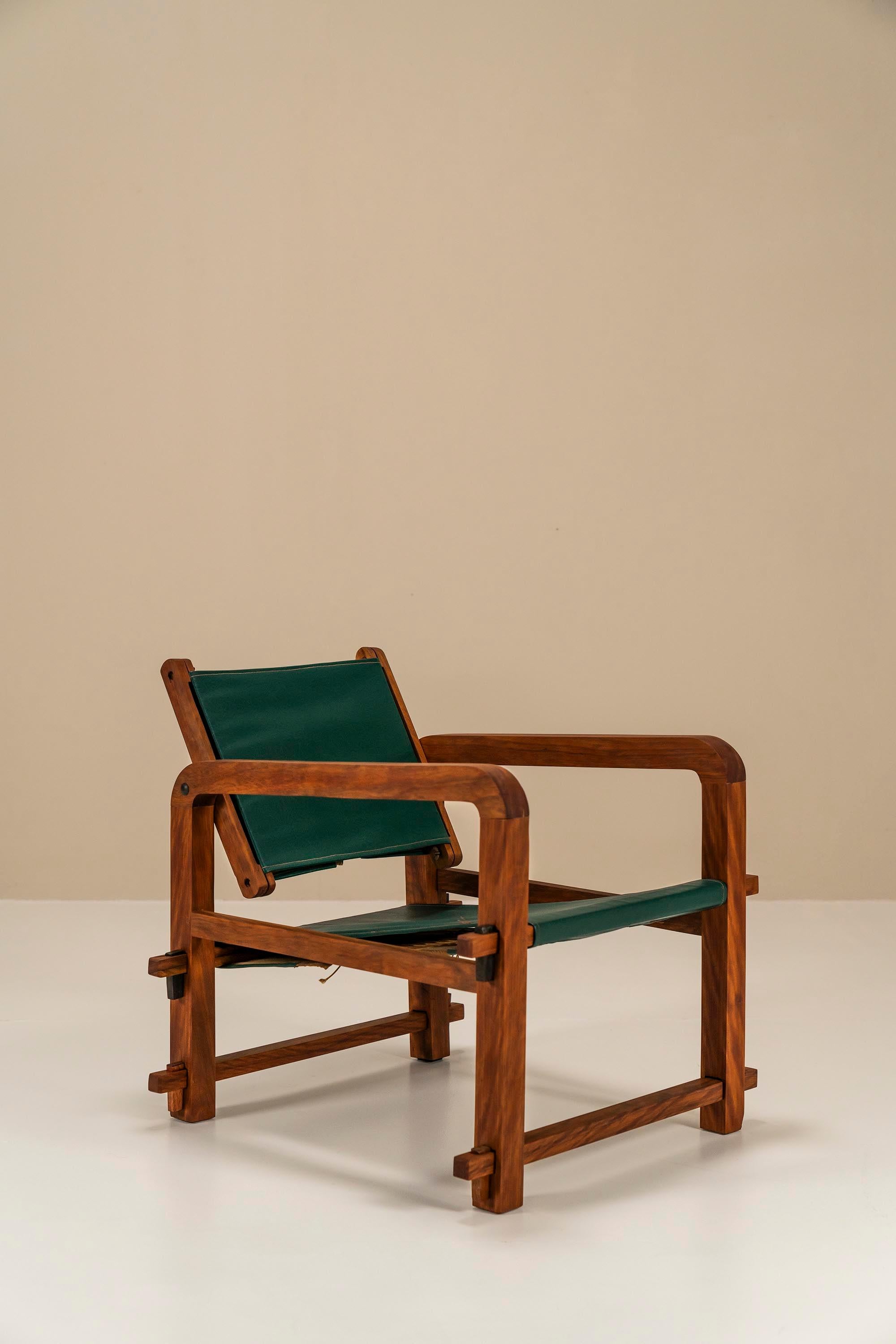 Set Of 2 Sling Chairs In Mahogany And Leather, Brazil 1960s 1
