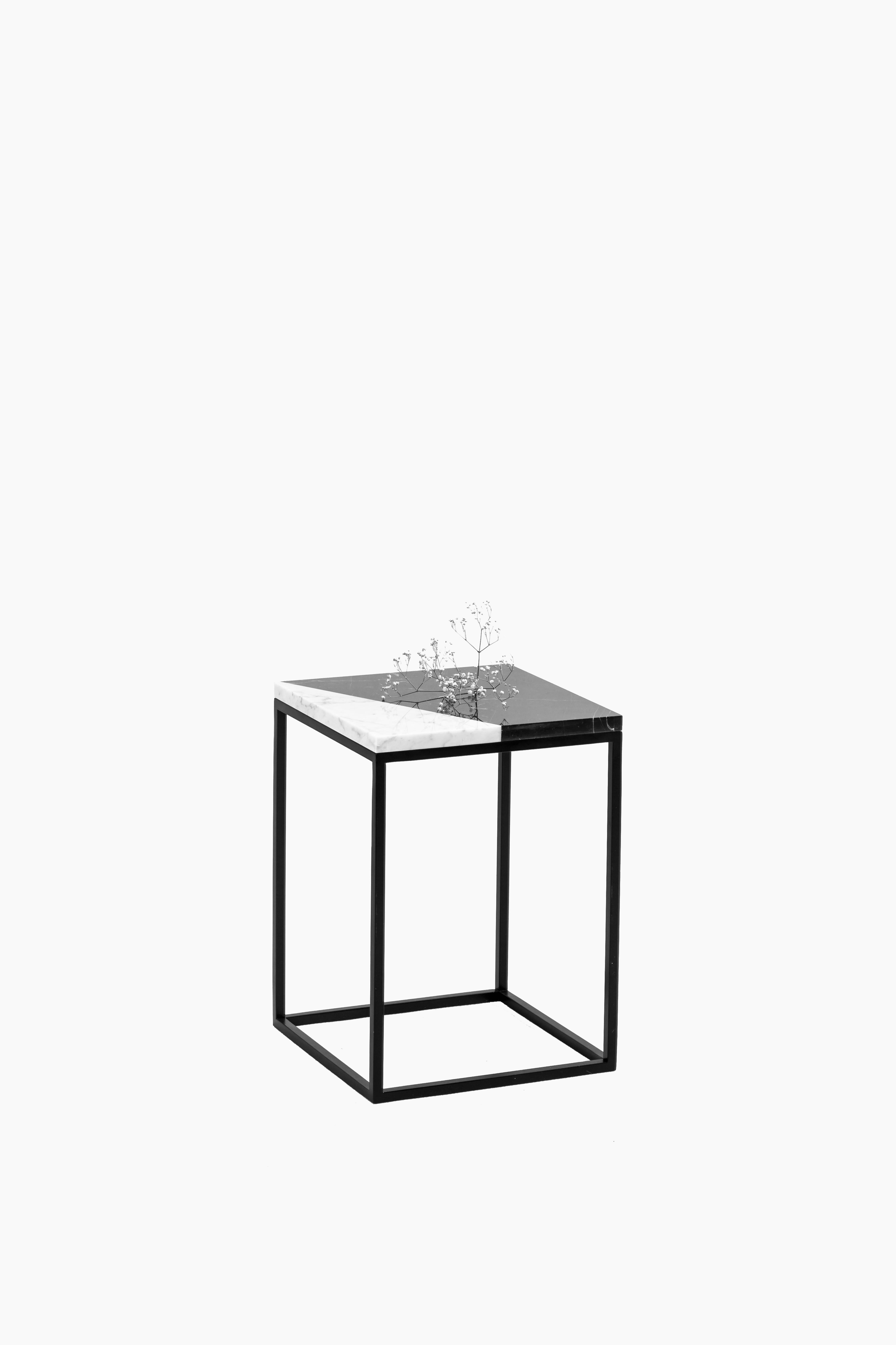 Post-Modern Set of 2 Small Black and White Cut Side Tables by Un’common