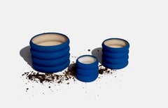 Ensemble de 2 petites jardinières en céramique bleue par Hatsu