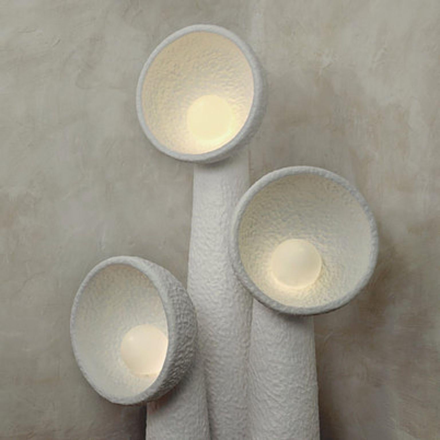 Set di 2 piccole lampade da terra contemporanee di FAINA In condizioni Nuovo in vendita a Geneve, CH