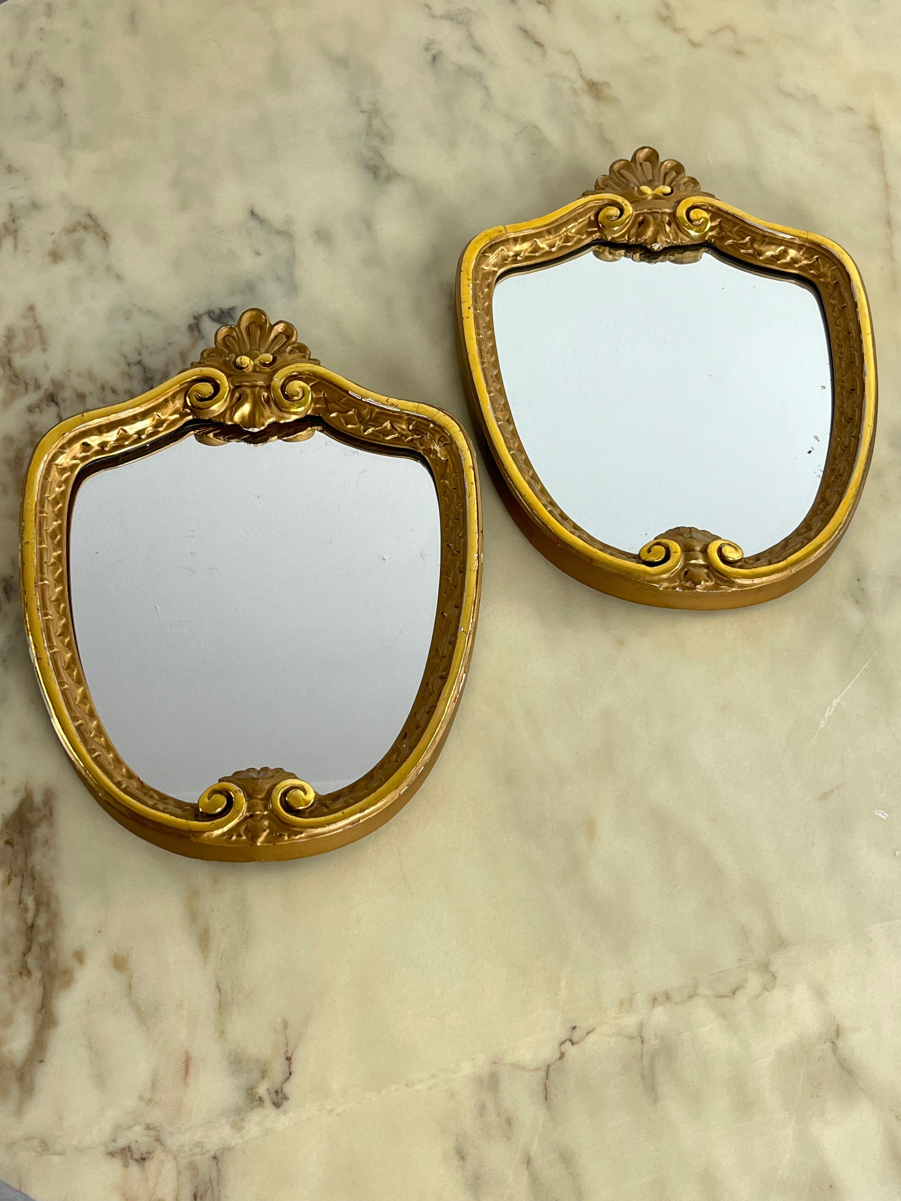 Set Of 2 Small Mid-Century 1960s Wall Mirrors For Sale 1
