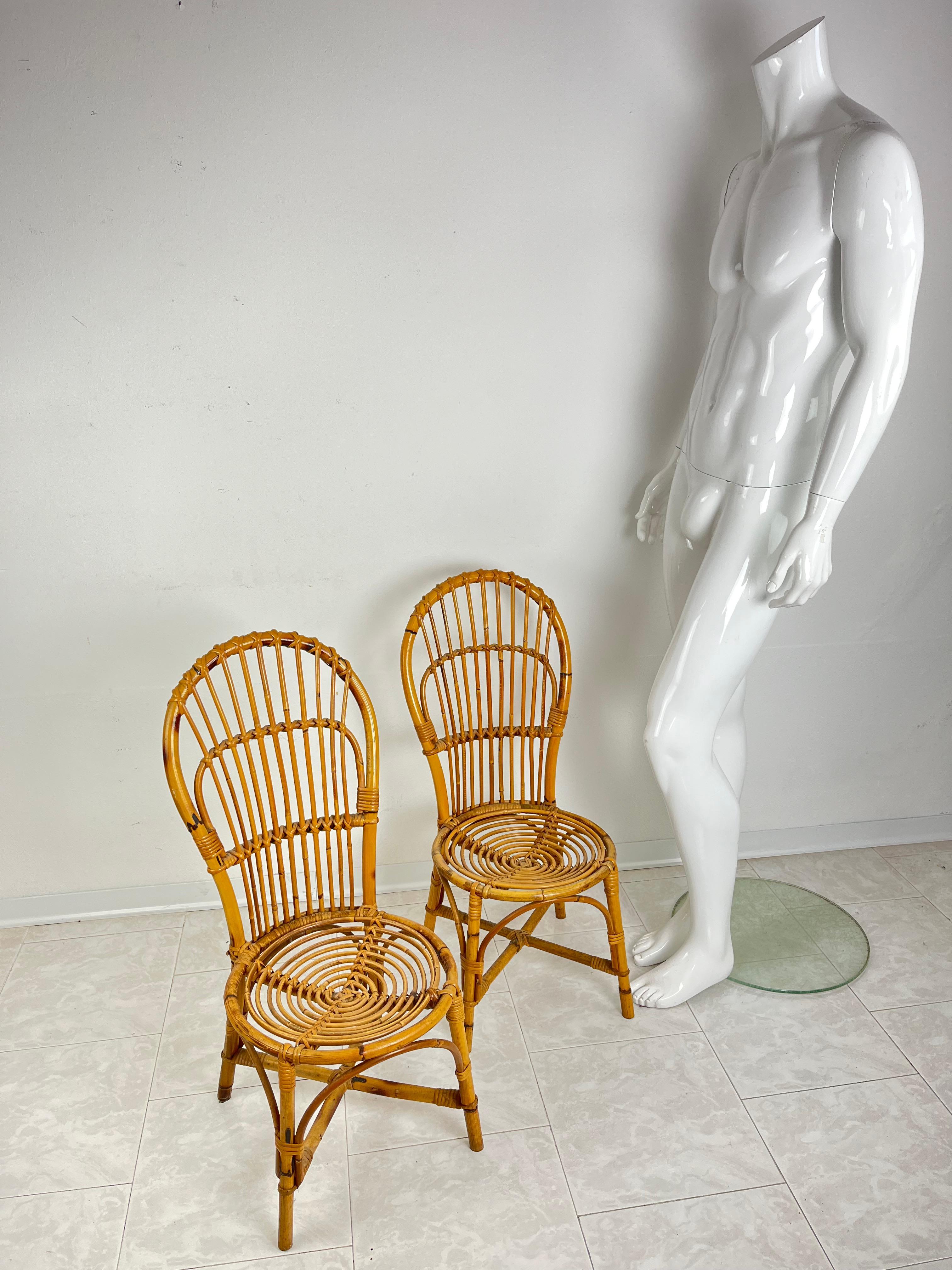 Set of 2 small mid-century bamboo chairs, Italian design 1950s
Intact and in good condition, small signs of aging.