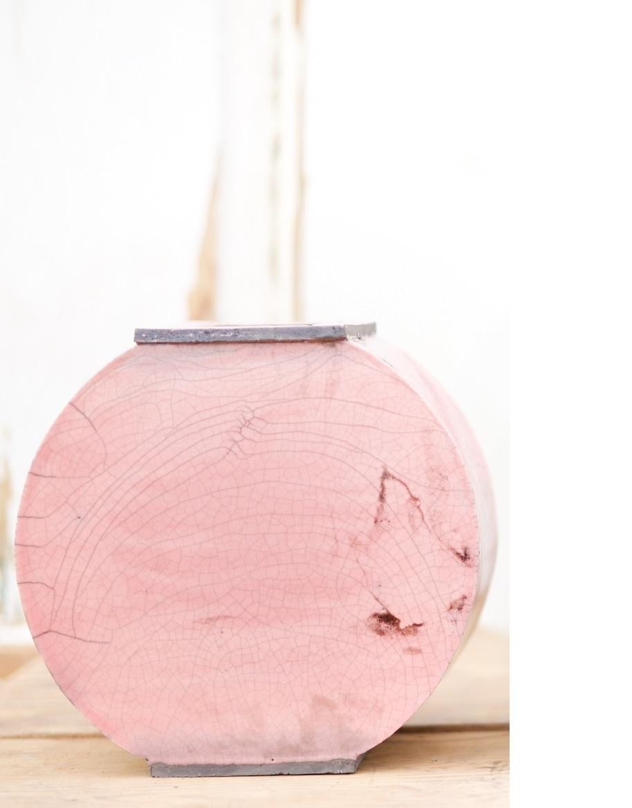 Modern Set of 2 Small Pink Vases by Doa Ceramics For Sale