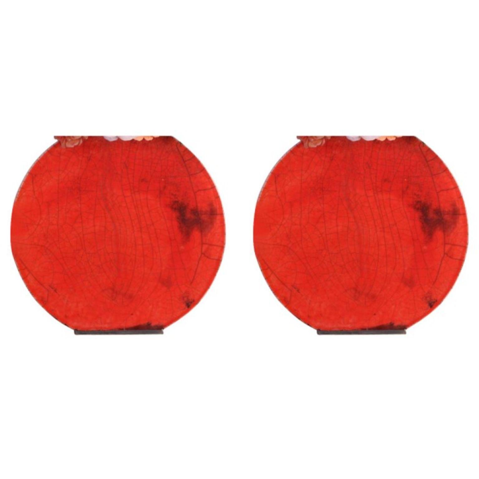 Set of 2 small red orange vases by Doa Ceramics 
Dimensions: 3.5