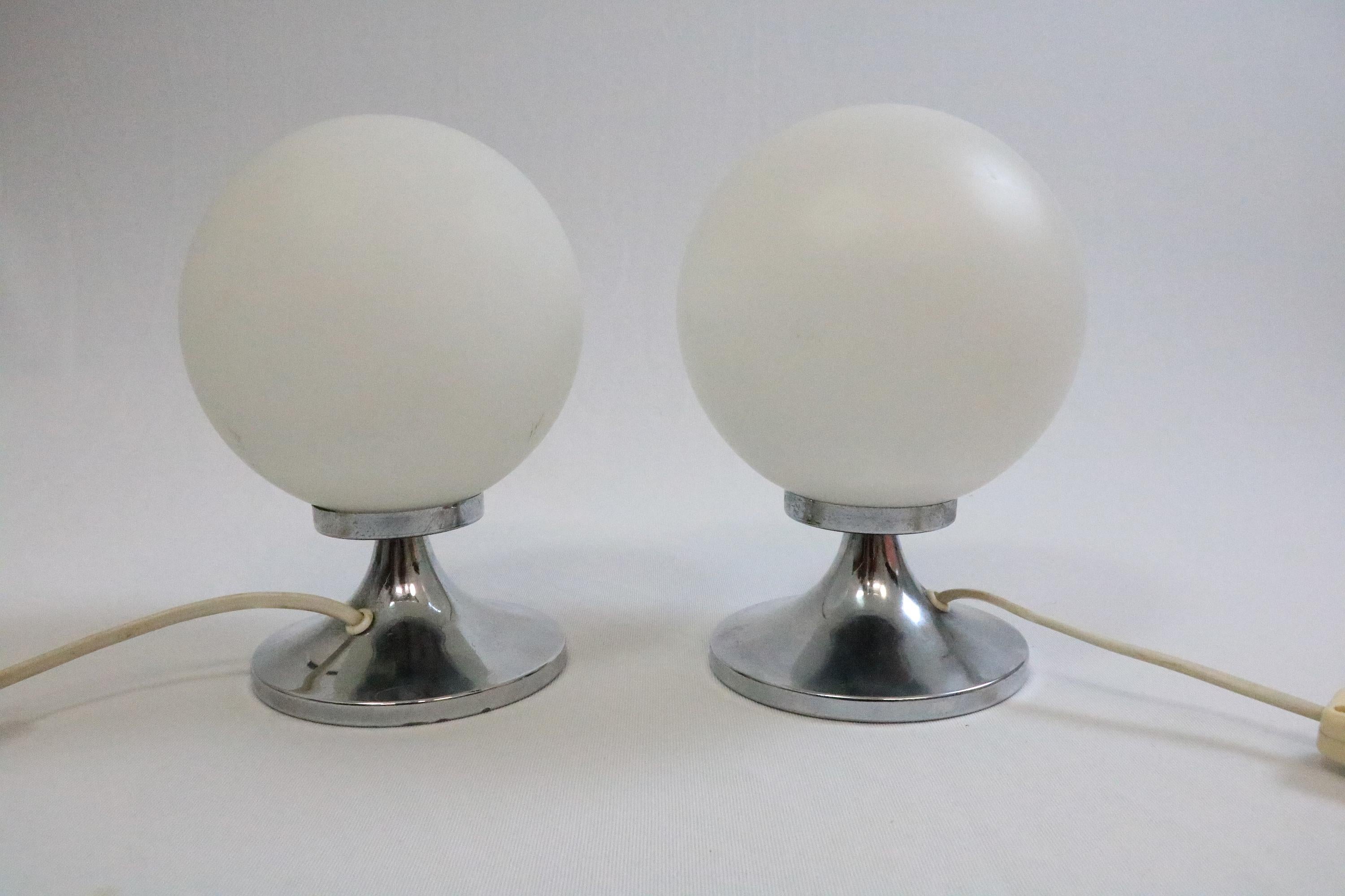 20th Century Set of 2 Small Table Lamps, Glass Ball, Tulip Base, Original 1970s