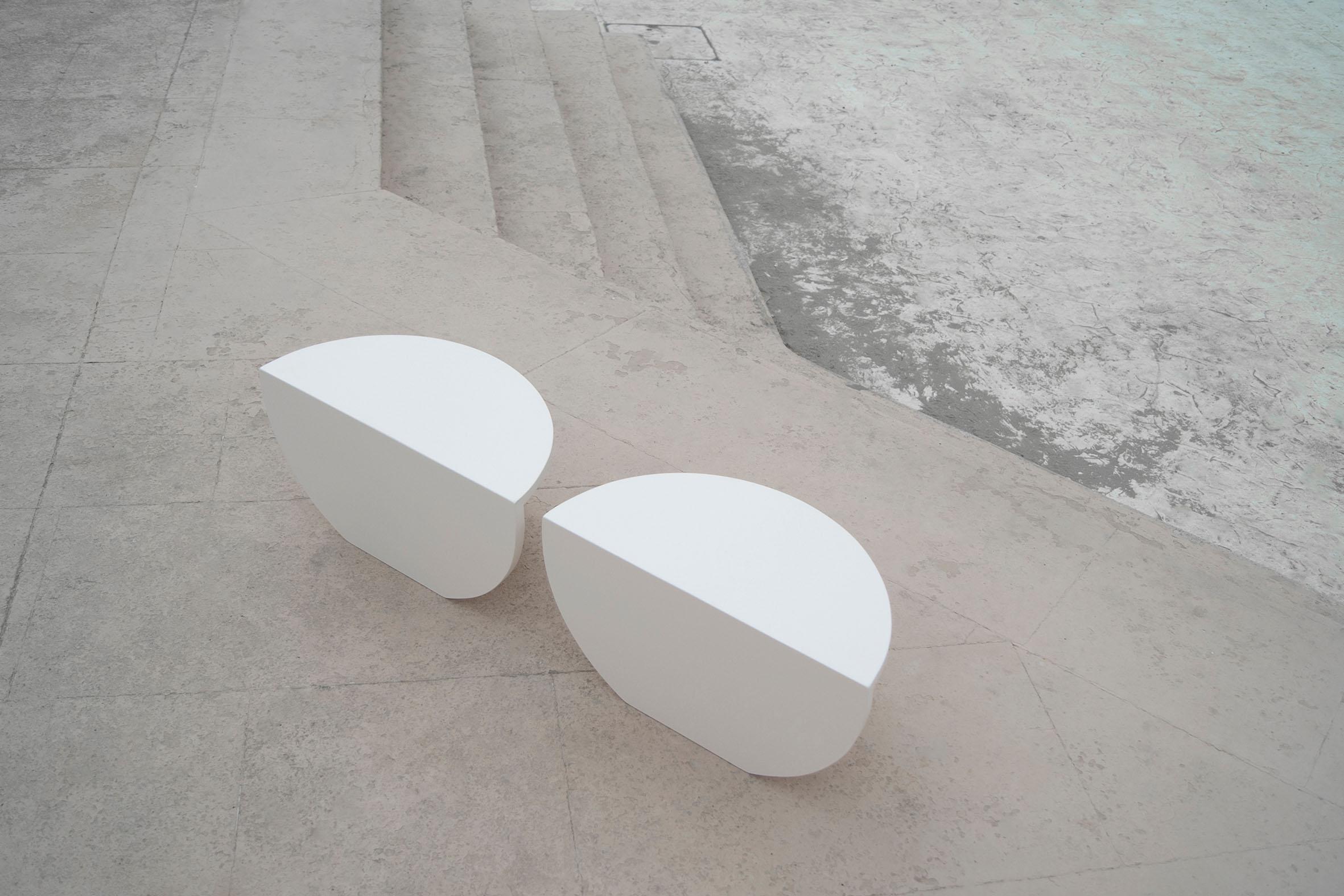 Contemporary Set of 2 Soft Beige Nightstands by Studio Christinekalia For Sale