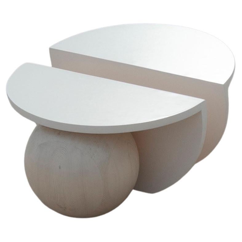 Ensemble de 2 tables de nuit douces beiges par Studio Christinekalia