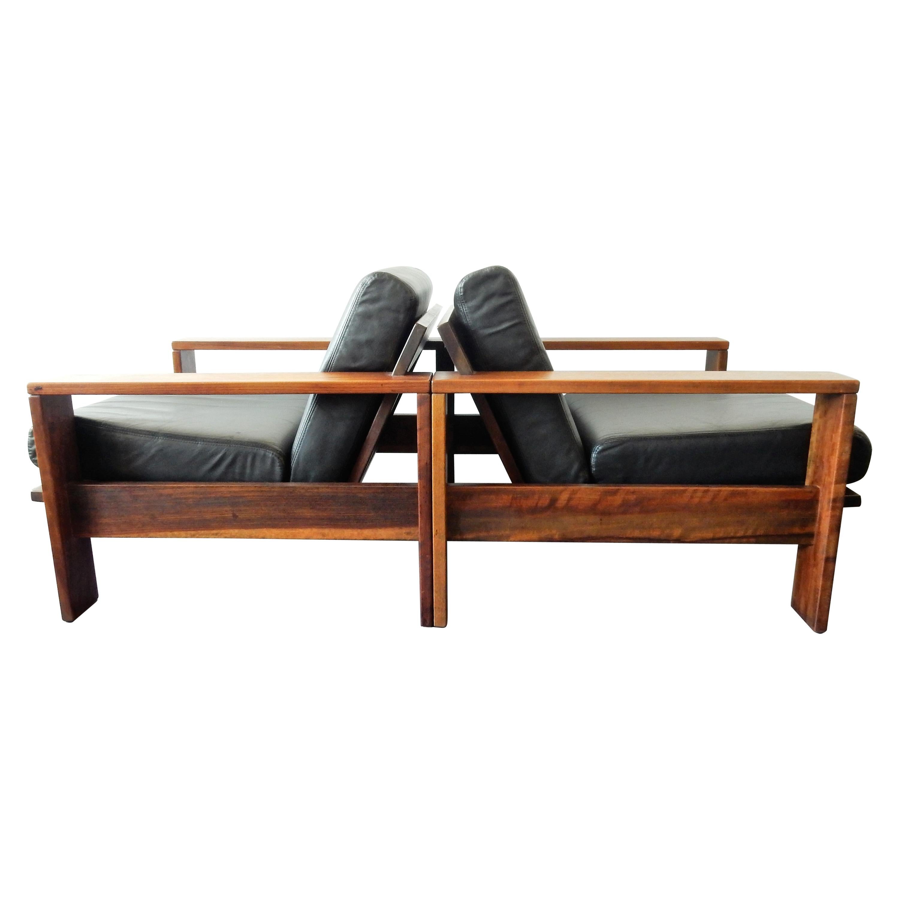 Set of 2 Solid and Comfortable Lounge Chairs, Netherlands, 1970s