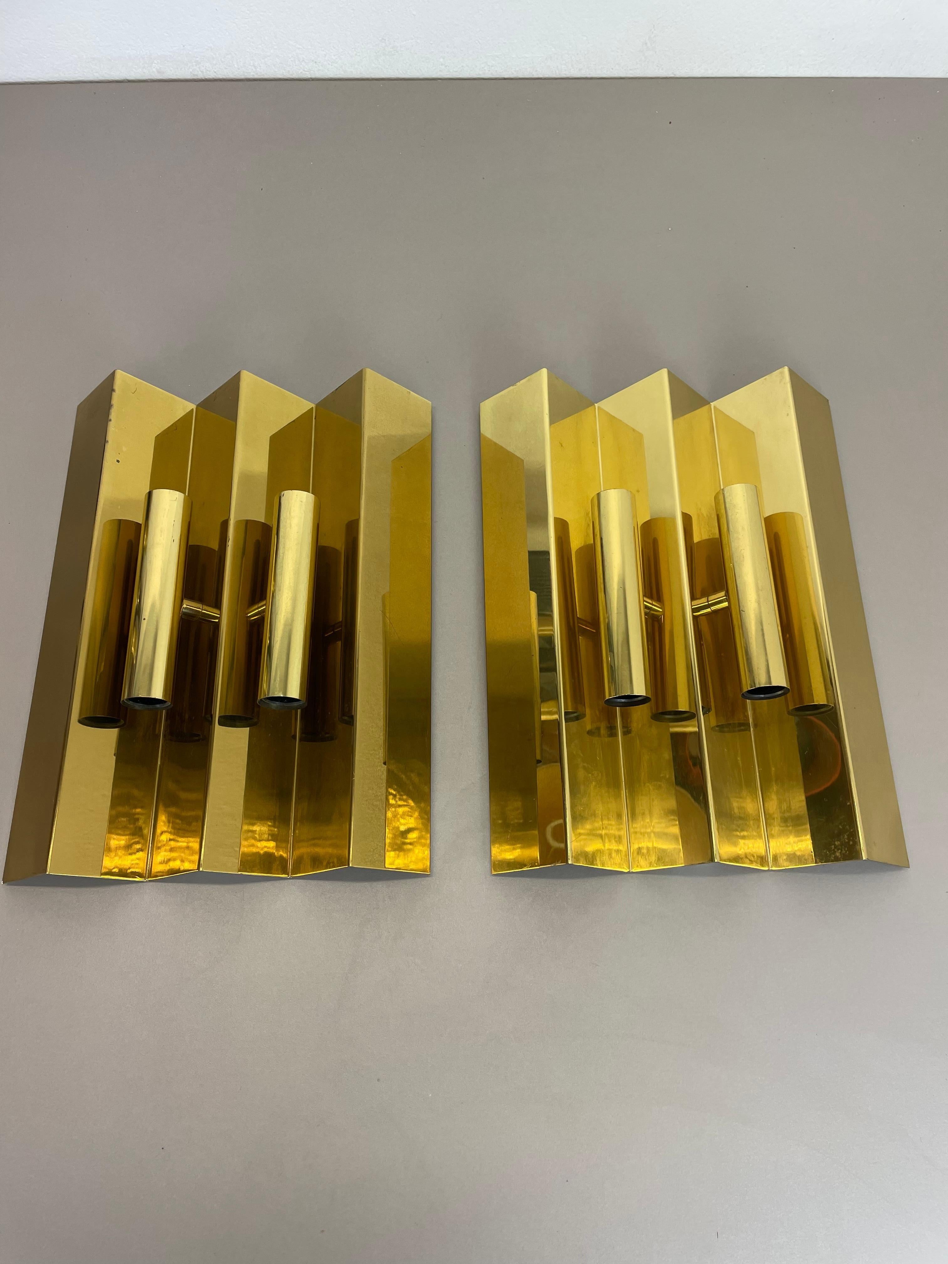 Mid-Century Modern Set of 2 solid Brass Stilnovo Style Wall Light By WKR Leuchten, Germany 1970s For Sale