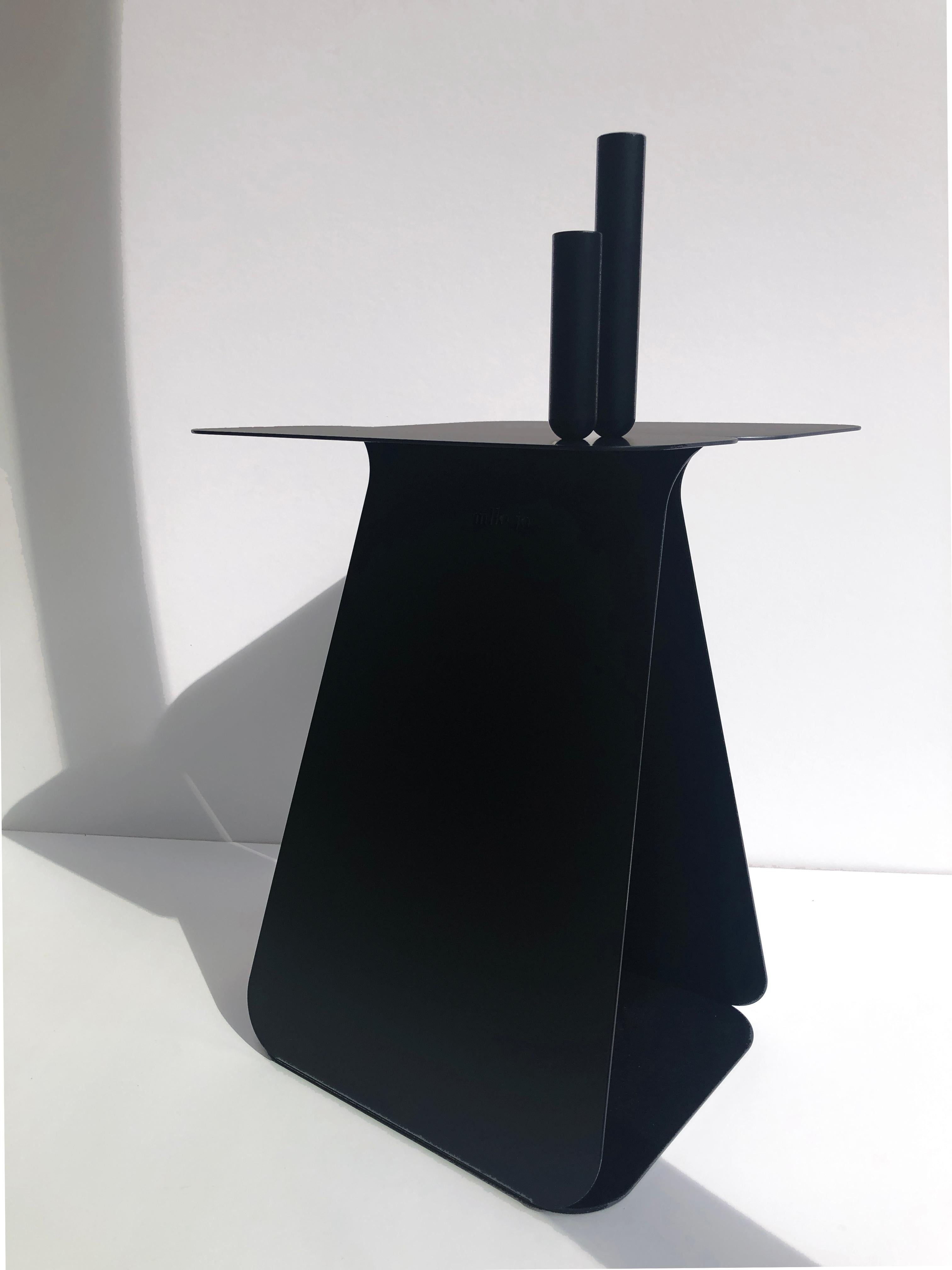 Set of 2 Soliflore Black Vases by Mademoiselle Jo In New Condition For Sale In Geneve, CH