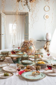 Contemporary Set of 2 Soup Plates Gold Hand Painted Porcelain Tableware