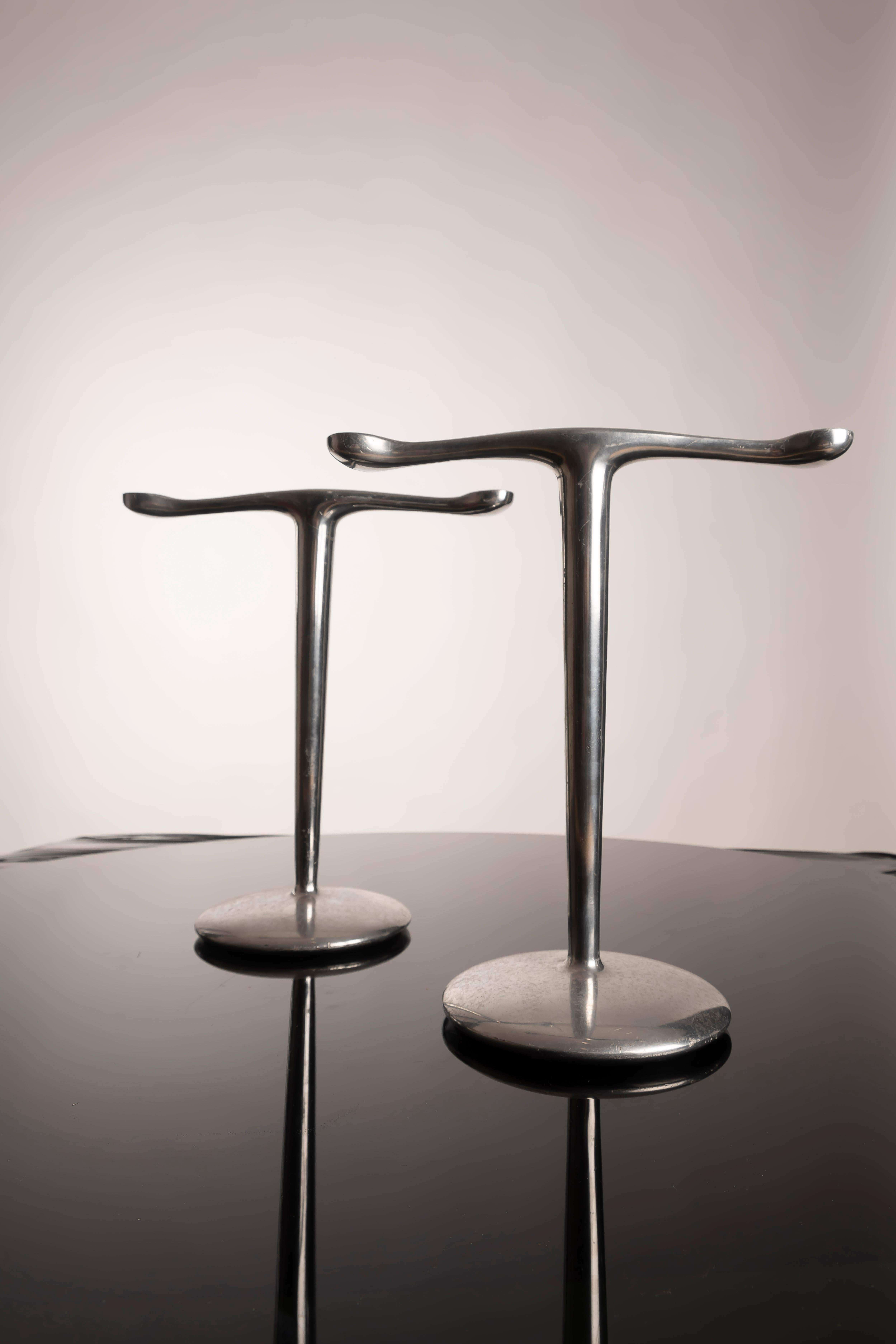 Set di 2 portacandele A Space Age in alluminio Jorge Pensi Design in vendita 5